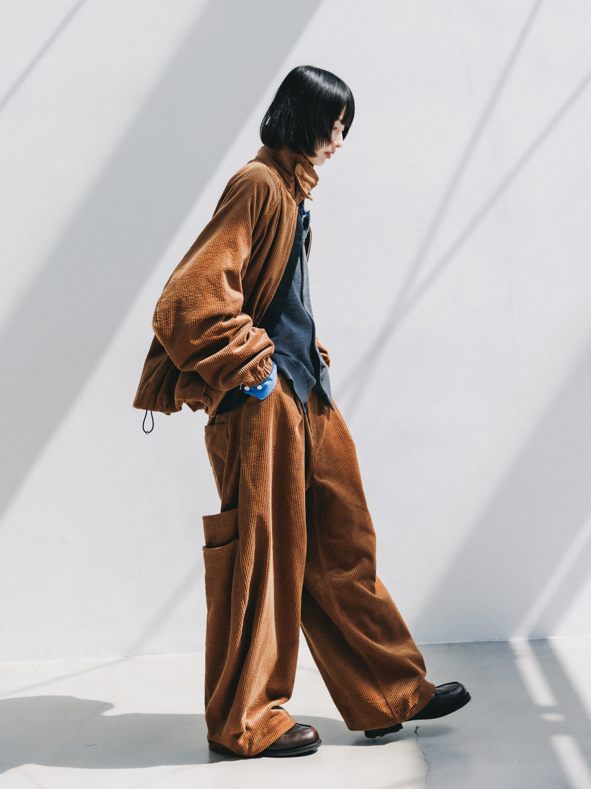 【10.21 WED 20:00- IN STOCK】 LEATHER COLLAR CORDUROY CITY UTILITY BALLOON JACKET (CAMEL)