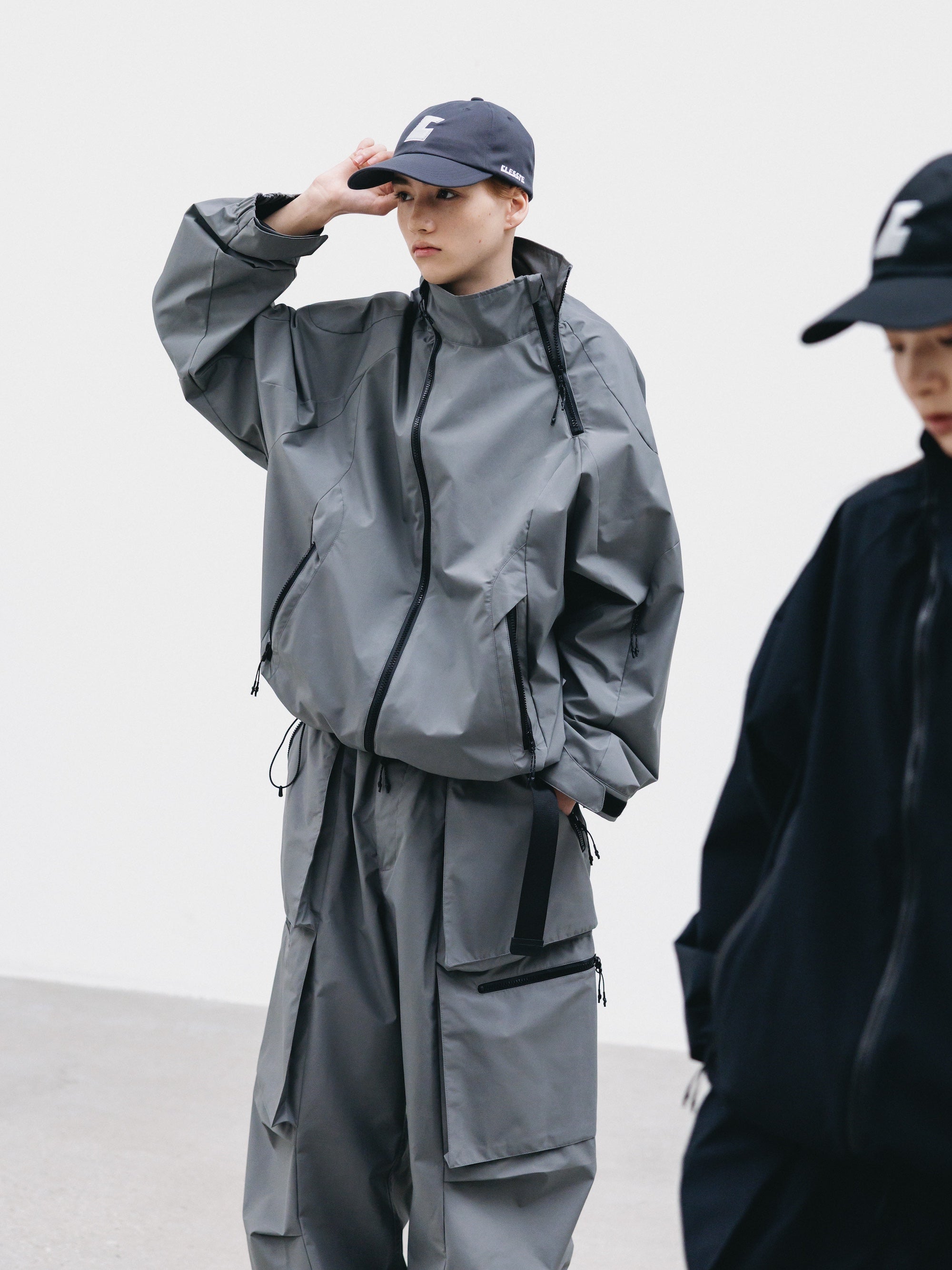 【2.25 WED 20:00- IN STOCK】+phenix WINDSTOPPER® by GORE-TEX LABS CITY SIDEWINDER JACKET (CHARCOAL GRAY)