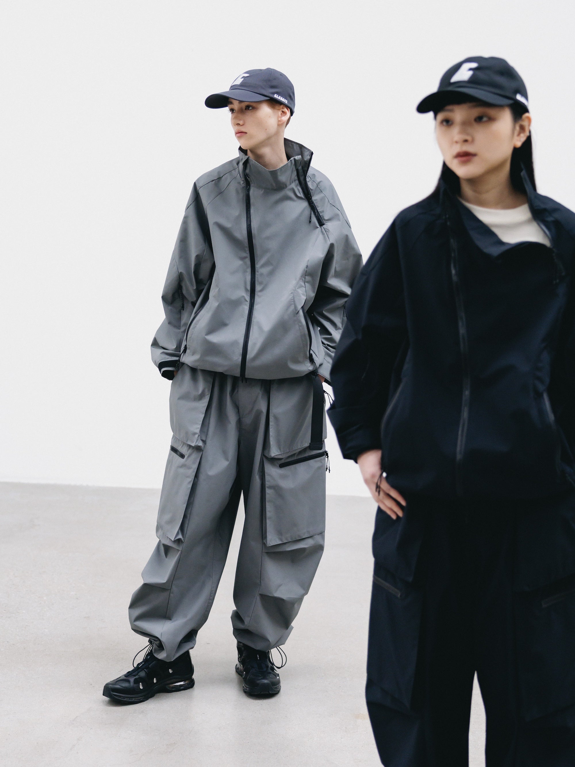 【2.25 WED 20:00- IN STOCK】+phenix WINDSTOPPER® by GORE-TEX LABS CITY SIDEWINDER JACKET (CHARCOAL GRAY)