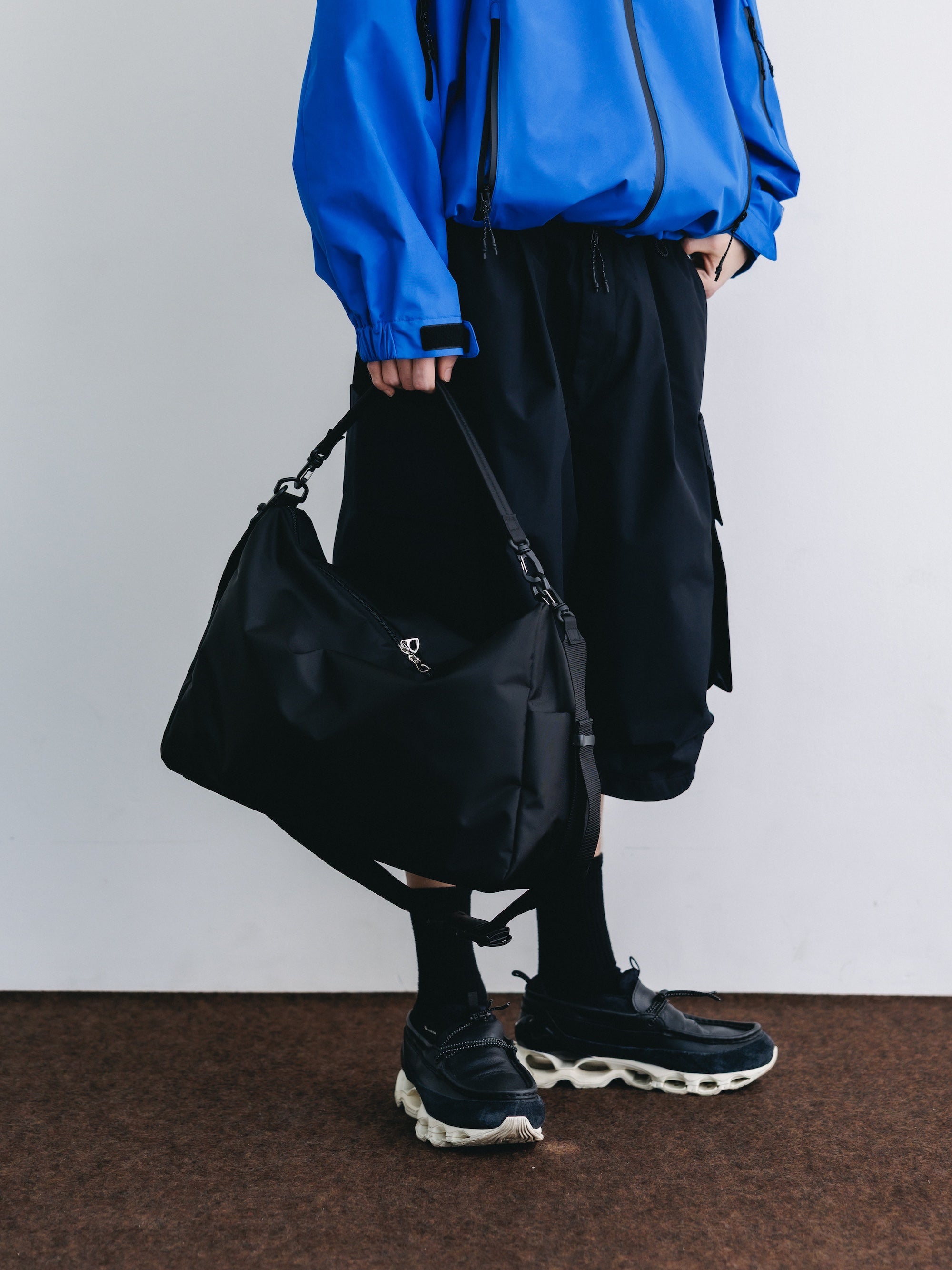 DAYOFF BAG LARGE (BLACK)