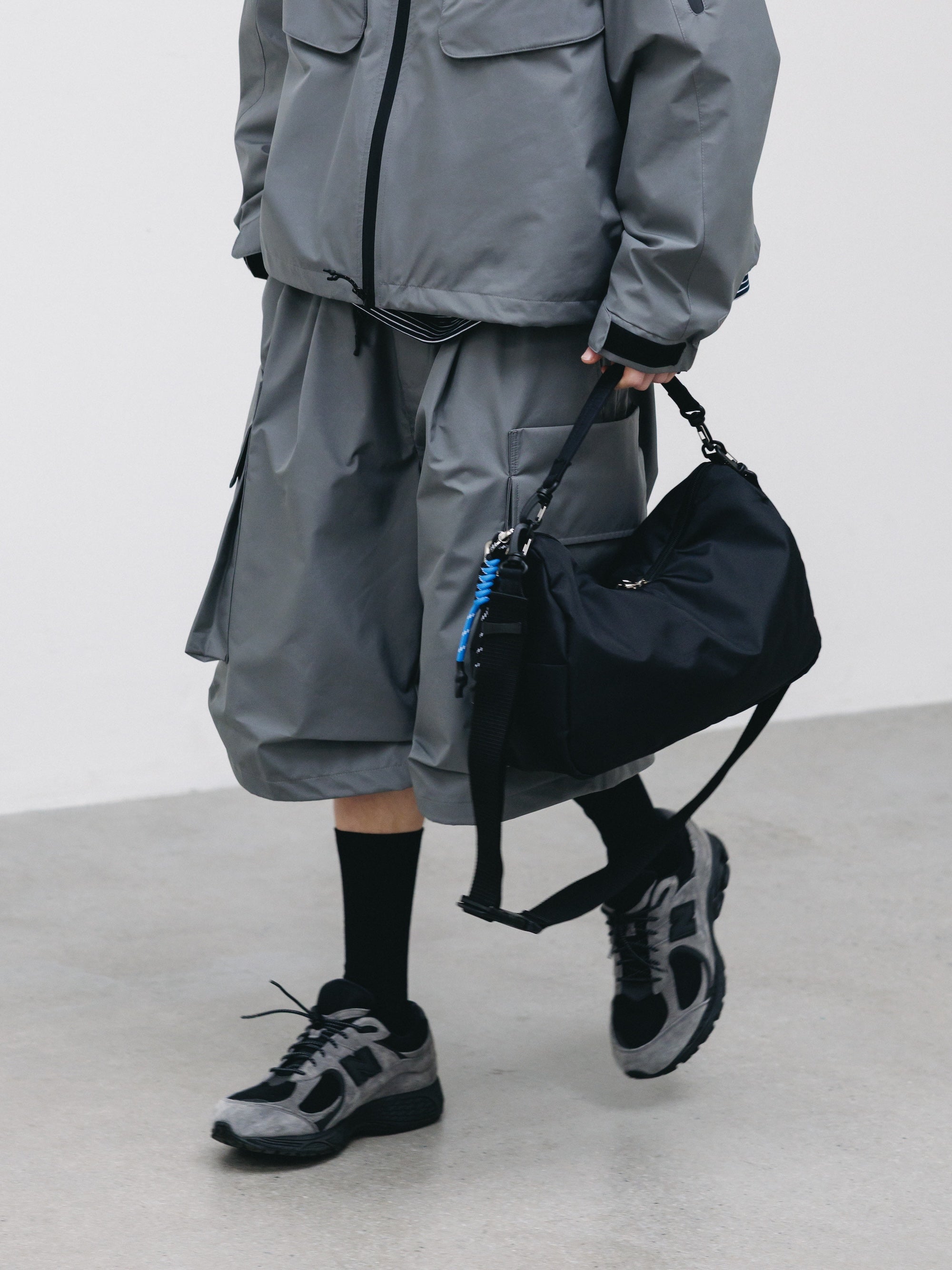 【2.18 WED 20:00- IN STOCK】DAYOFF BAG (BLACK)