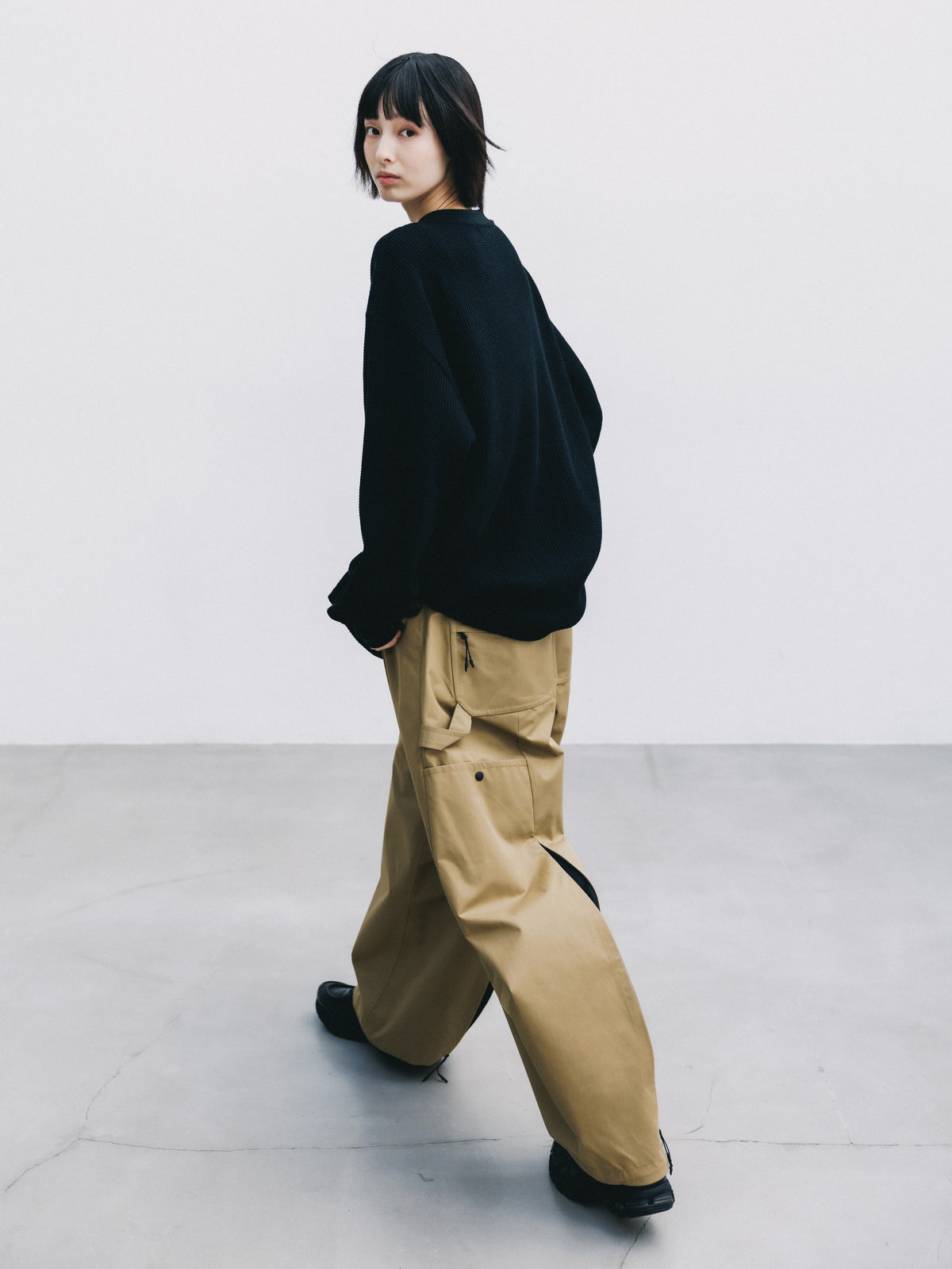 【10.28 WED 20:00- IN STOCK】 THERMAL HENLEY NECK L/S T-SHIRT WITH DRAWSTRINGS (BLACK)