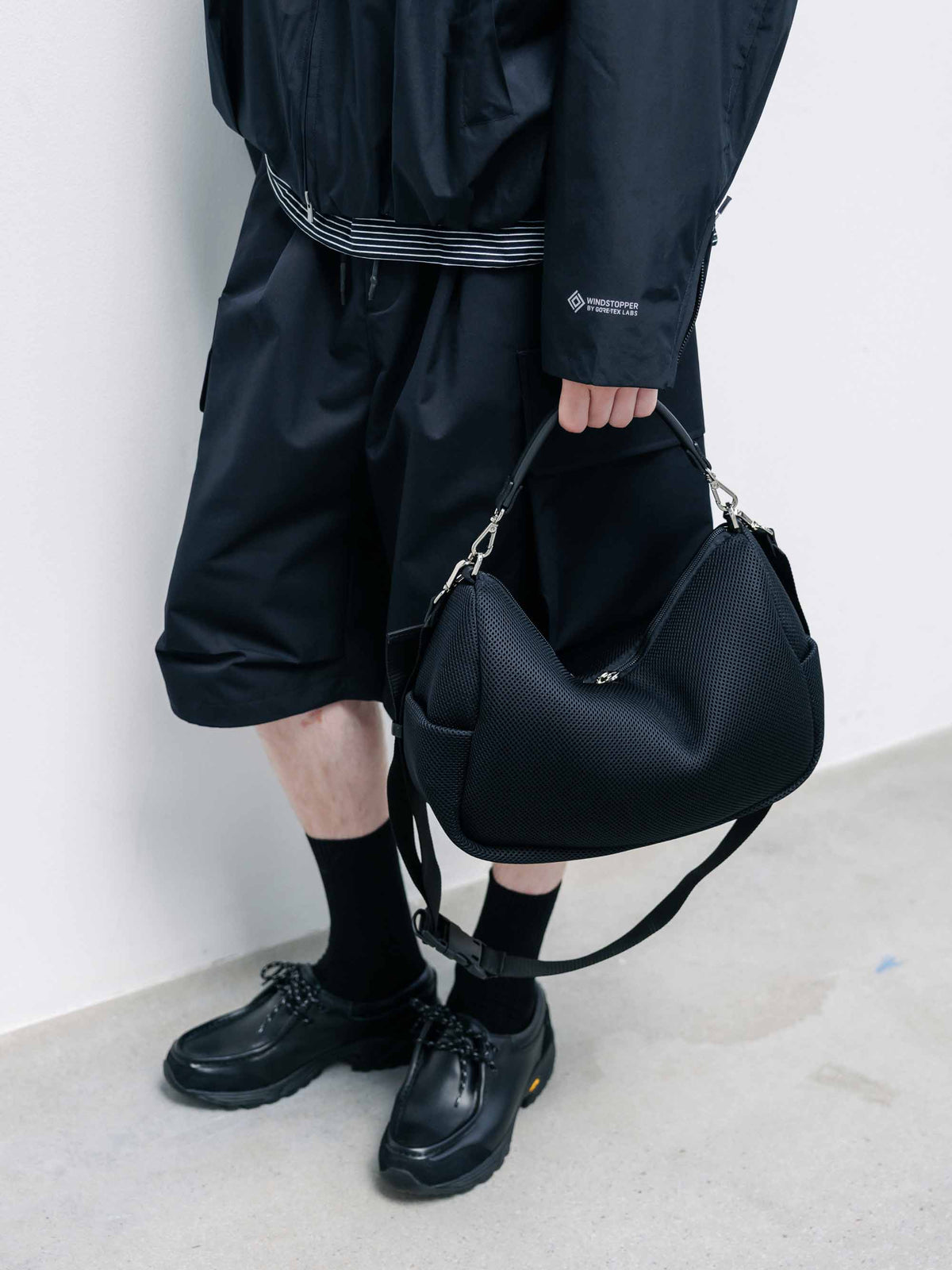 【9.12 SAT 20:00- IN STOCK】W-MESH DAYOFF BAG (BLACK)