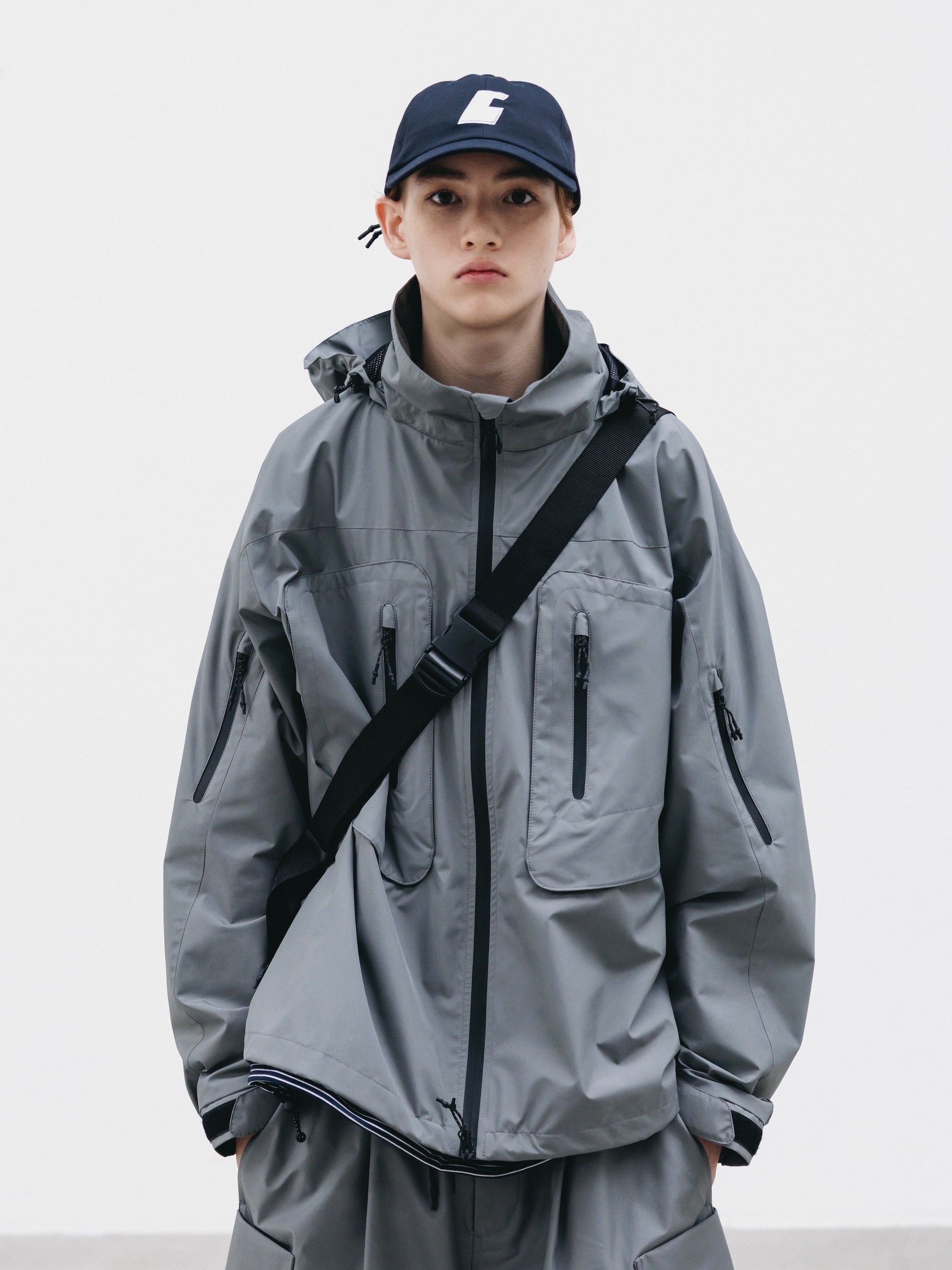【3.4 WED 20:00- IN STOCK】+phenix WINDSTOPPER® by GORE-TEX LABS CITY HYDRO SHED JACKET (CHARCOAL GRAY)