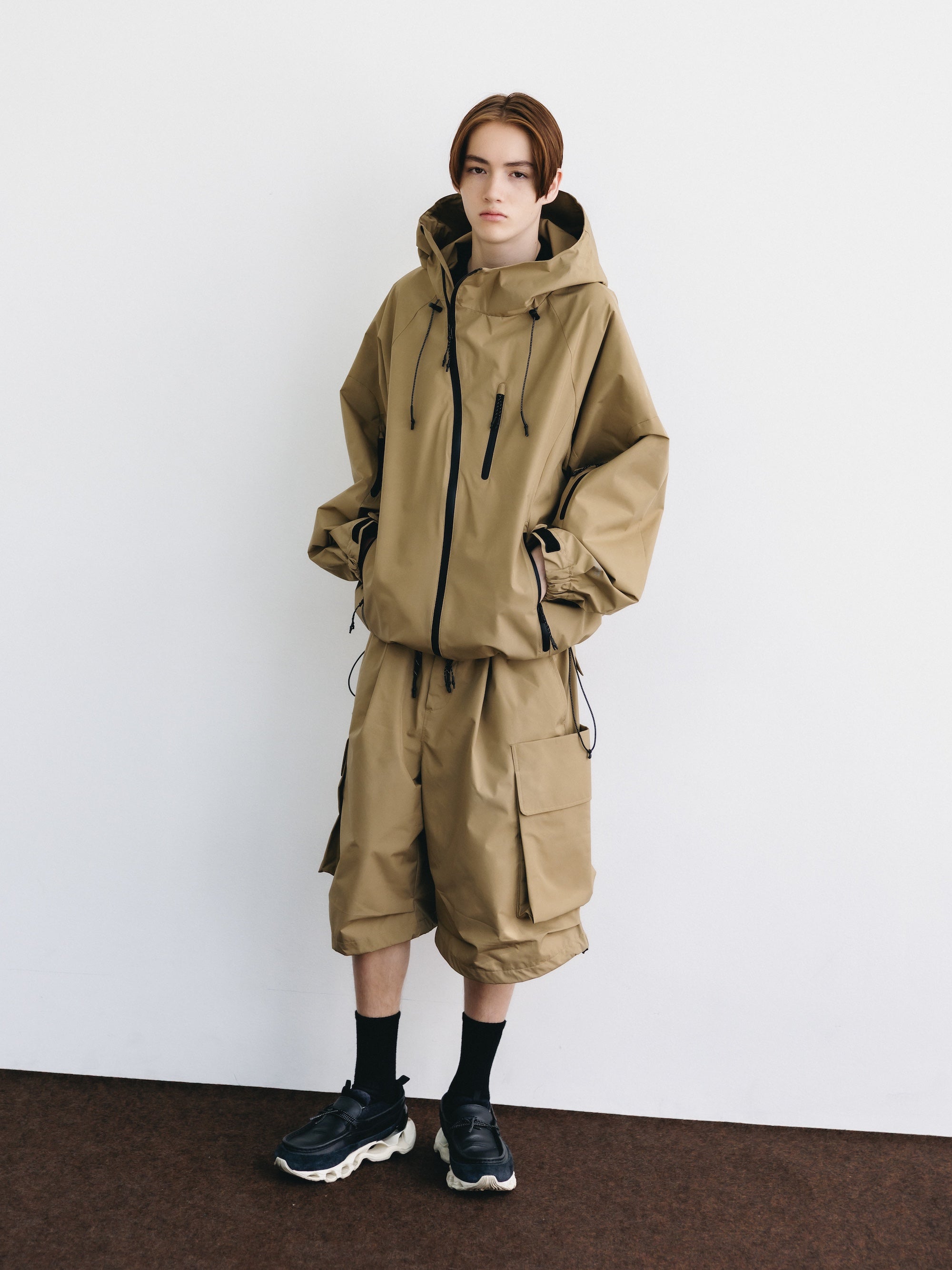 +phenix WINDSTOPPER® by GORE-TEX LABS CITY MILITARY HALF PANTS 001 (CAMEL BEIGE)