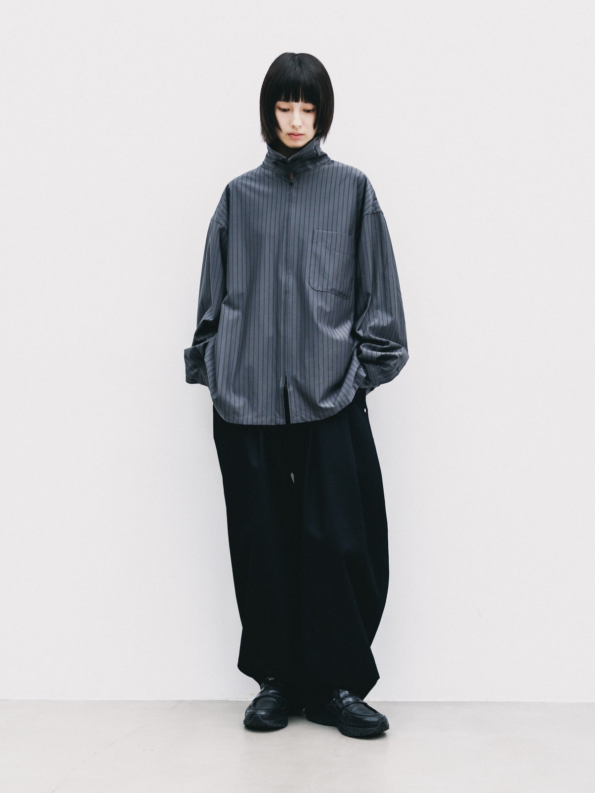【10.24 SAT 20:00- IN STOCK】 THICK/THIN STRIPE 46G KNIT EVERYDAY ZIP UP L/S SHIRT (CHARCOAL STRIPE)
