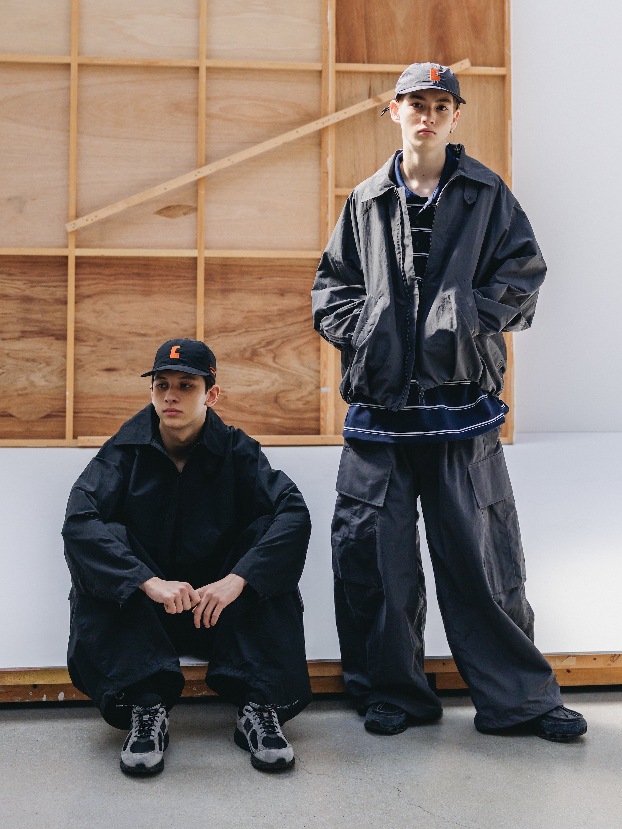 【3.11 WED 20:00- IN STOCK】ACTIVE CITY MEGA POCKET BALLOON CARGO PANTS (BLACK)