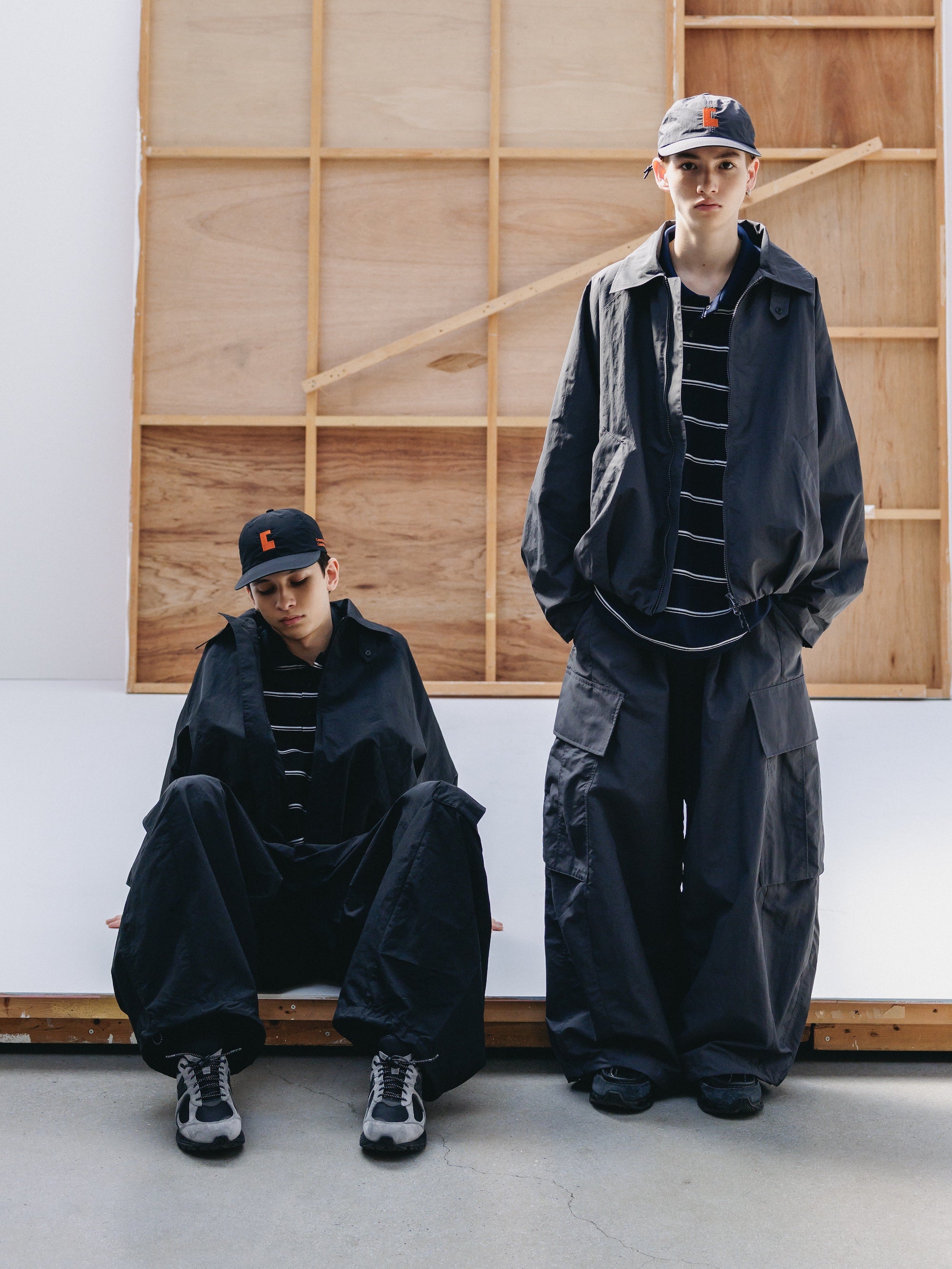 【3.11 WED 20:00- IN STOCK】ACTIVE CITY UTILITY BALLOON JACKET (CHARCOAL)