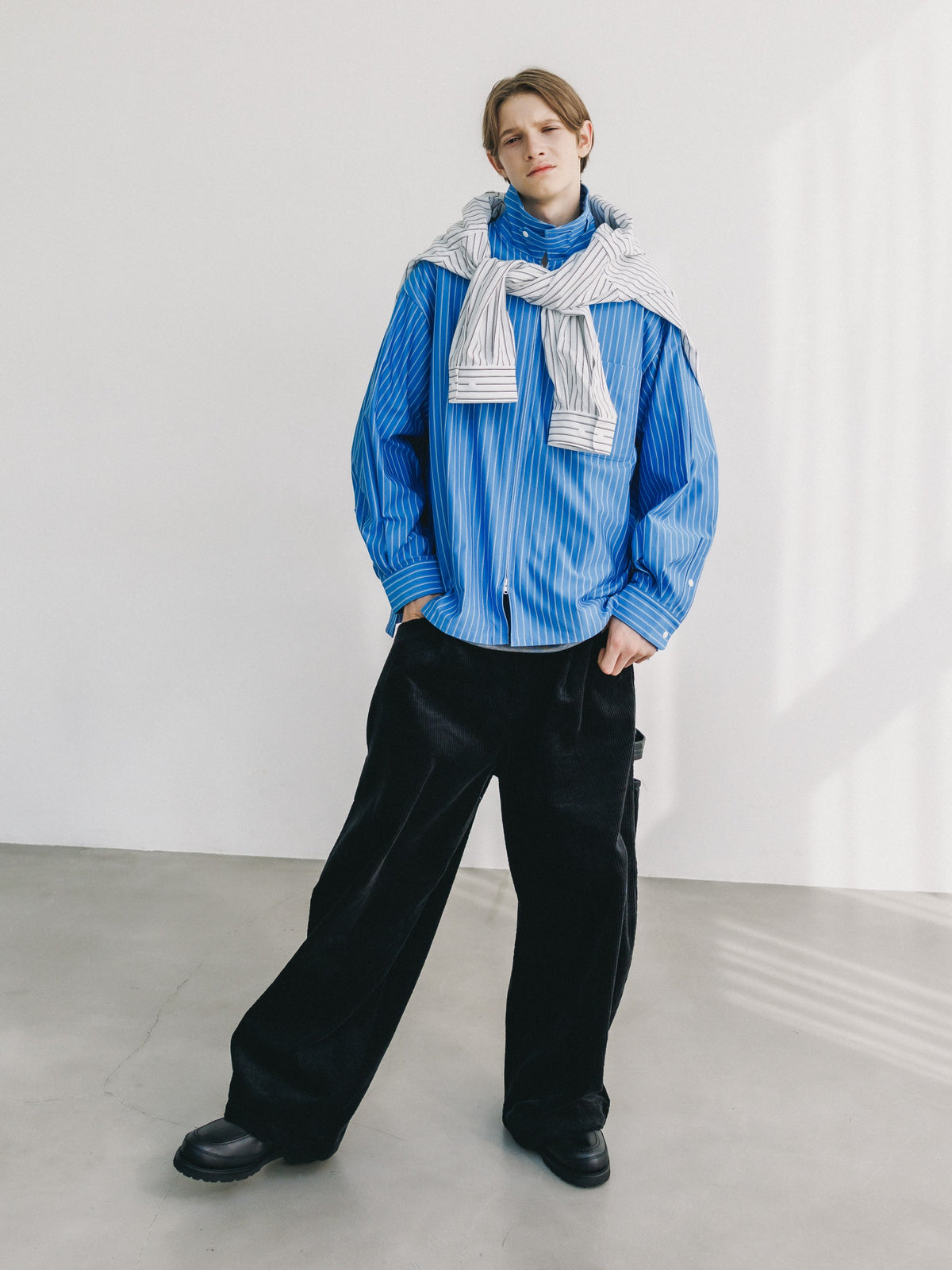 【10.24 SAT 20:00- IN STOCK】 THICK/THIN STRIPE 46G KNIT EVERYDAY ZIP UP L/S SHIRT (SAX BLUE STRIPE)