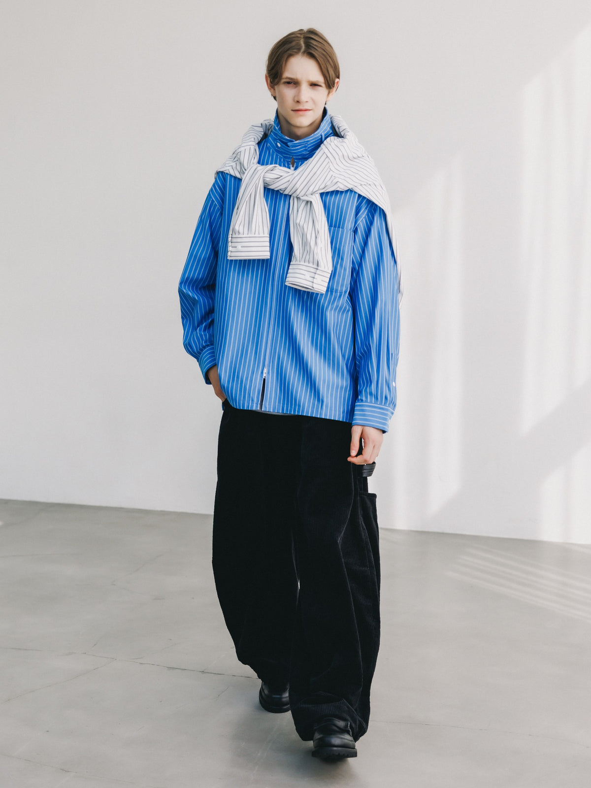 【10.24 SAT 20:00- IN STOCK】 THICK/THIN STRIPE 46G KNIT EVERYDAY ZIP UP L/S SHIRT (SAX BLUE STRIPE)