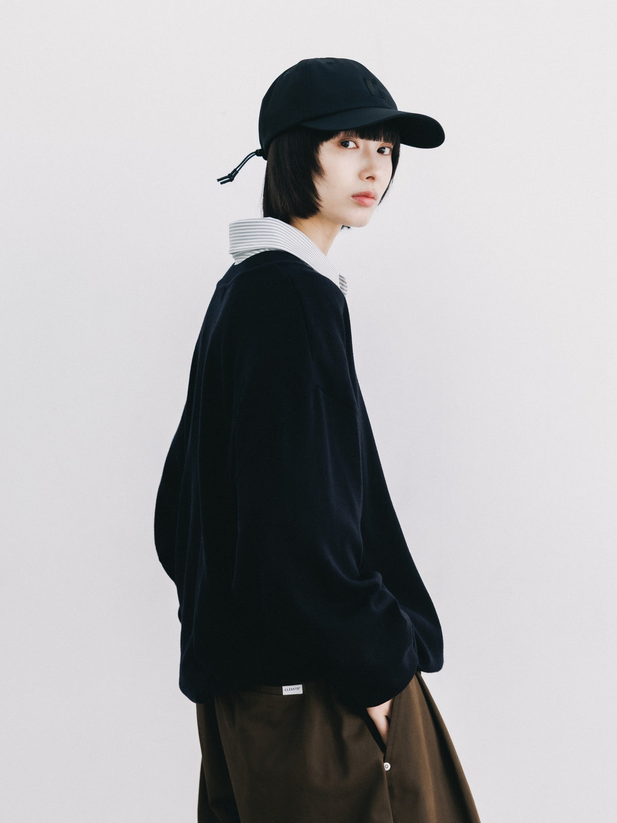 【10.31 SAT 20:00- IN STOCK】 12G WOOL V-NECK KNIT PULLOVER (BLACK)