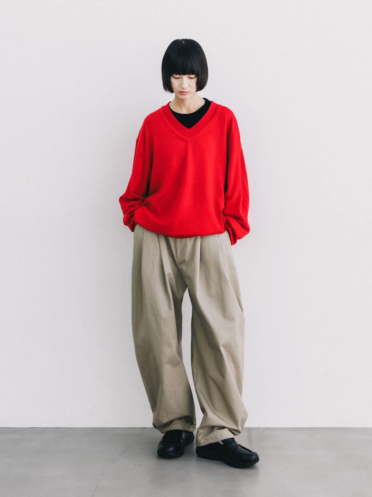 【10.31 SAT 20:00- IN STOCK】 12G WOOL V-NECK KNIT PULLOVER (RED)
