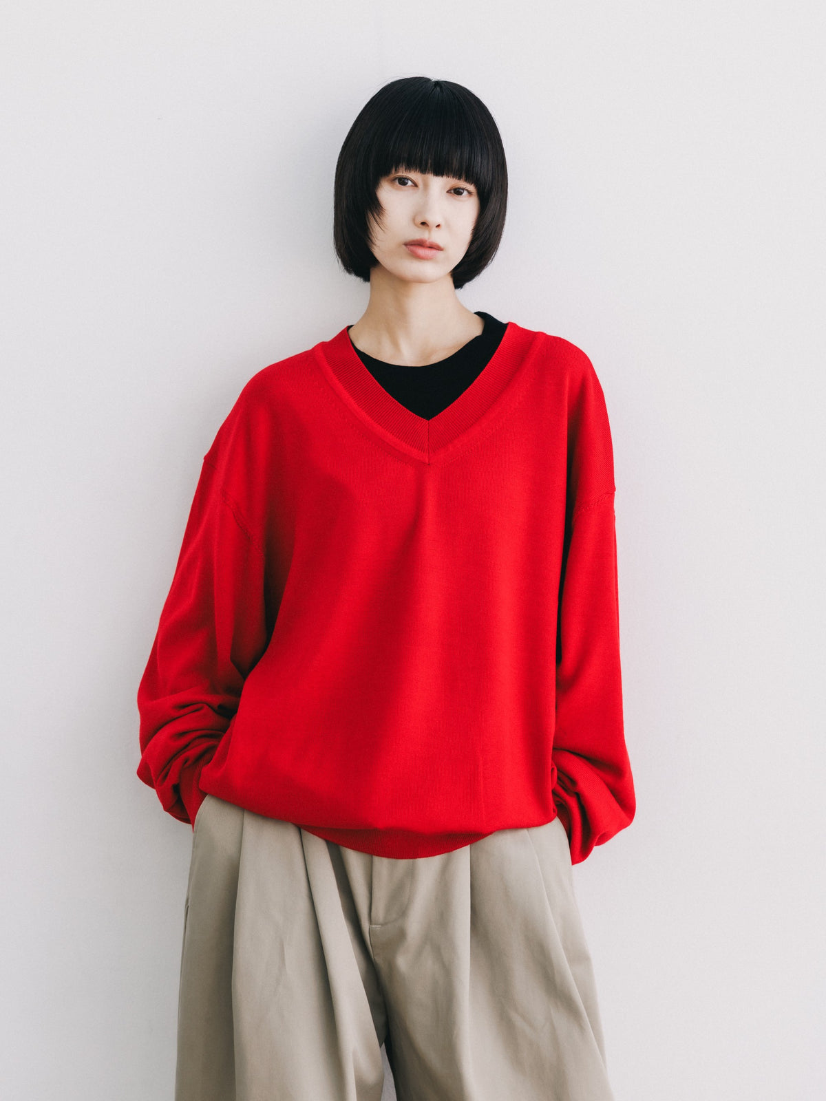 【10.31 SAT 20:00- IN STOCK】 12G WOOL V-NECK KNIT PULLOVER (RED)
