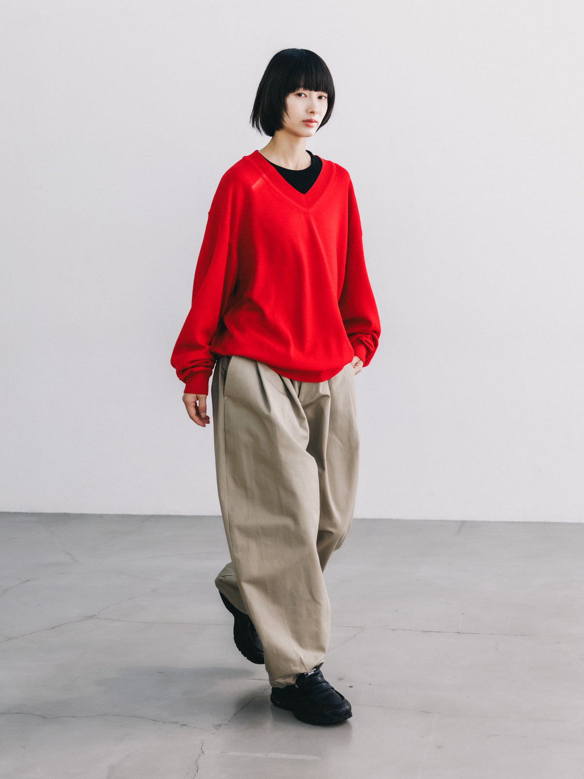 【10.31 SAT 20:00- IN STOCK】 12G WOOL V-NECK KNIT PULLOVER (RED)
