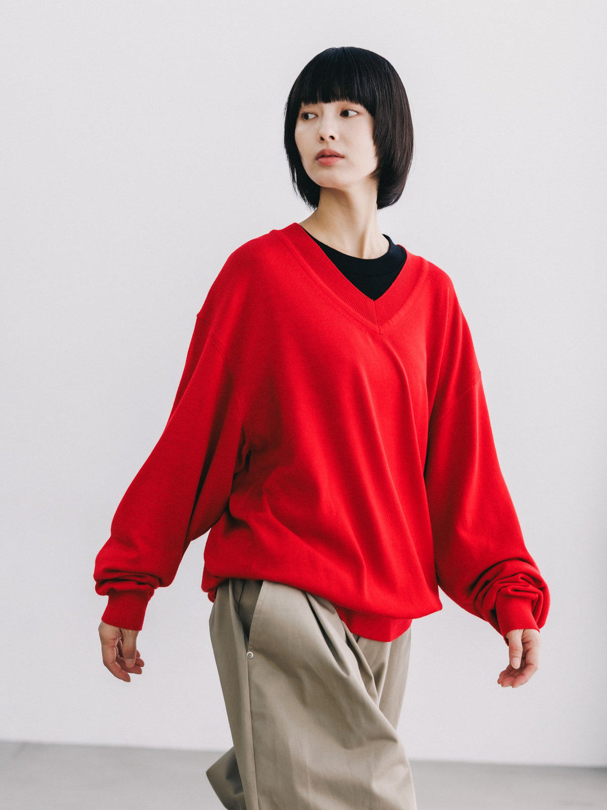 【10.31 SAT 20:00- IN STOCK】 12G WOOL V-NECK KNIT PULLOVER (RED)