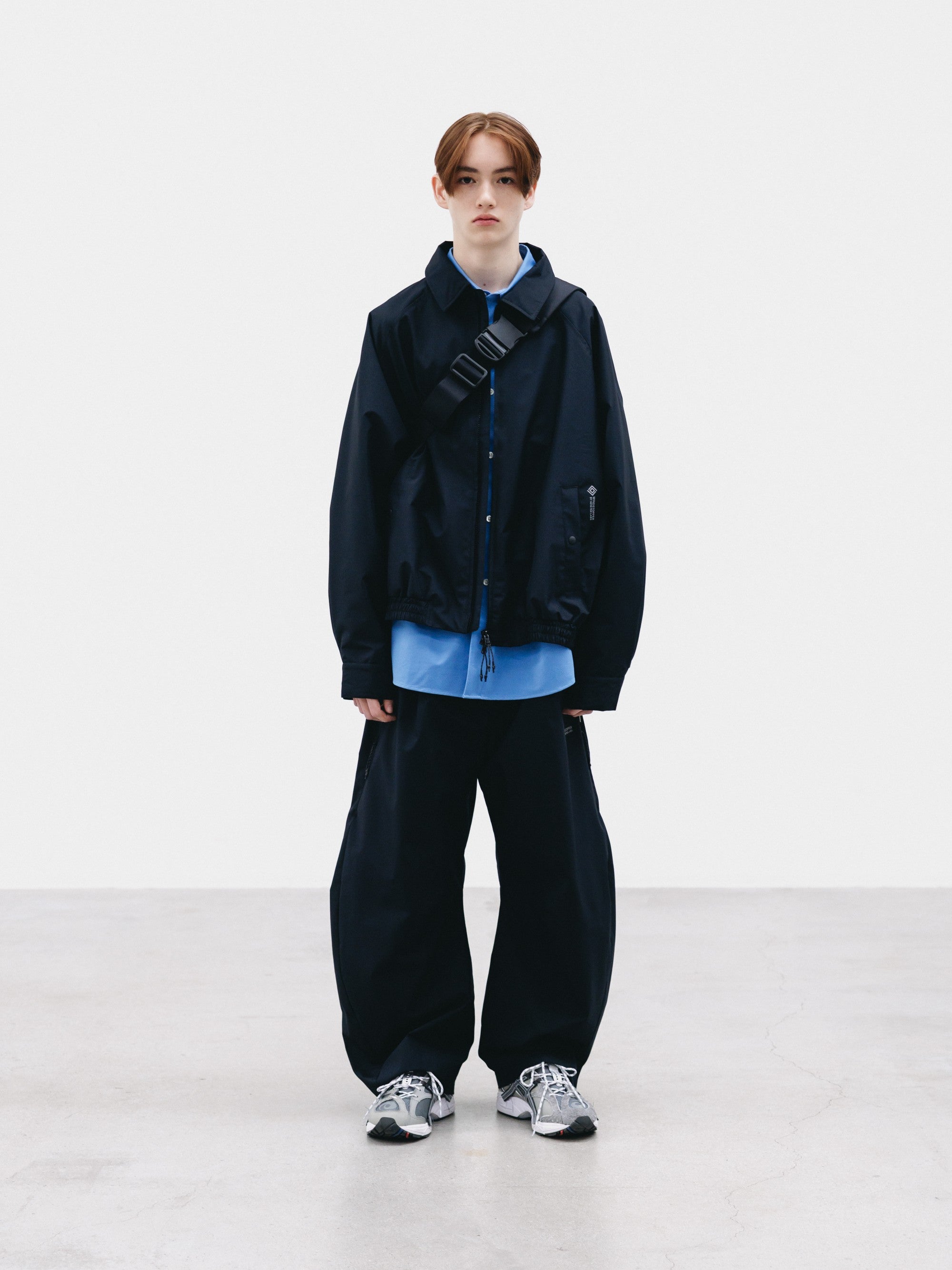【9.2 WED 20:00- IN STOCK】+phenix WINDSTOPPER® by GORE-TEX LABS TWILL CITY BARREL LEG PANTS (BLACK×WHITE)
