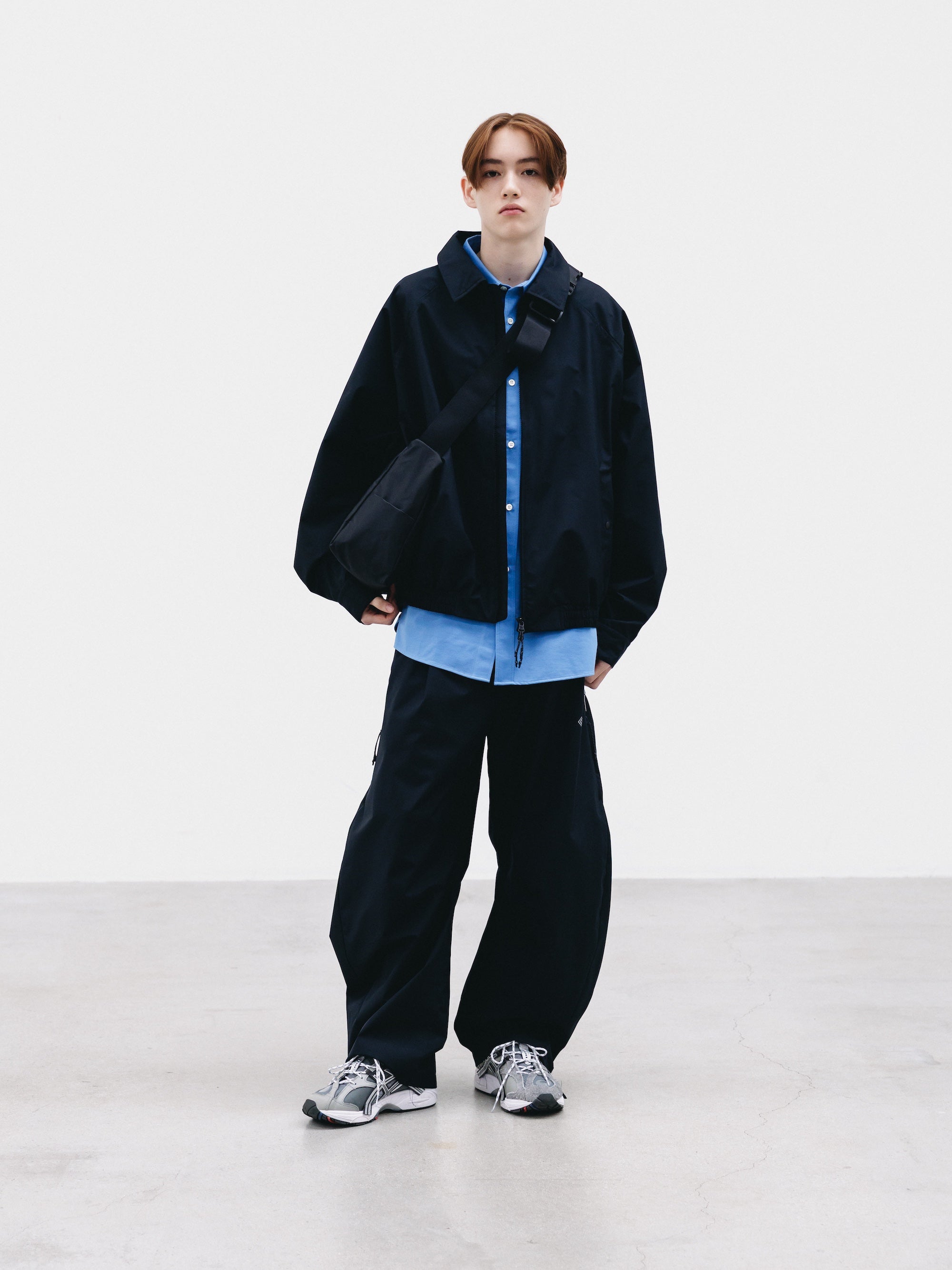 【2.14 SAT 20:00- IN STOCK】HOLIDAY BAG