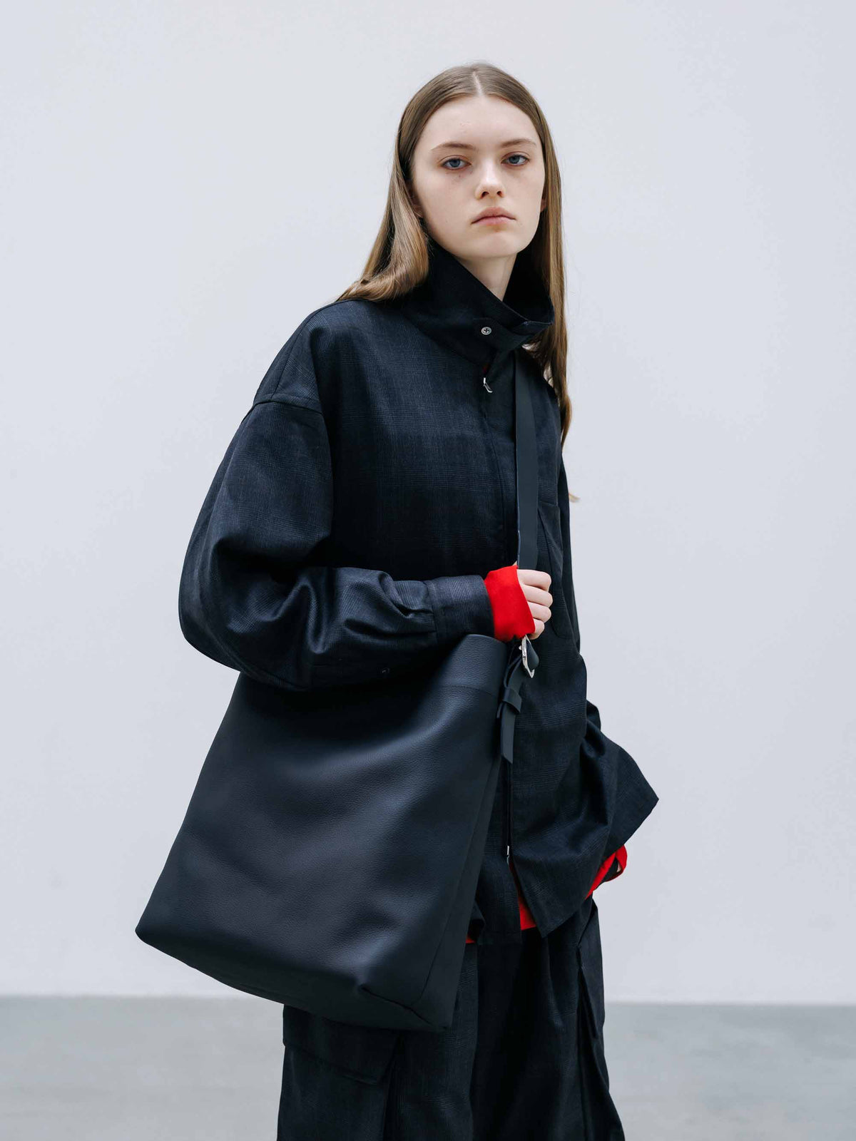 【9.30 WED 20:00- IN STOCK】GRAIN LEATHER EDITOR’S BAG (BLACK)