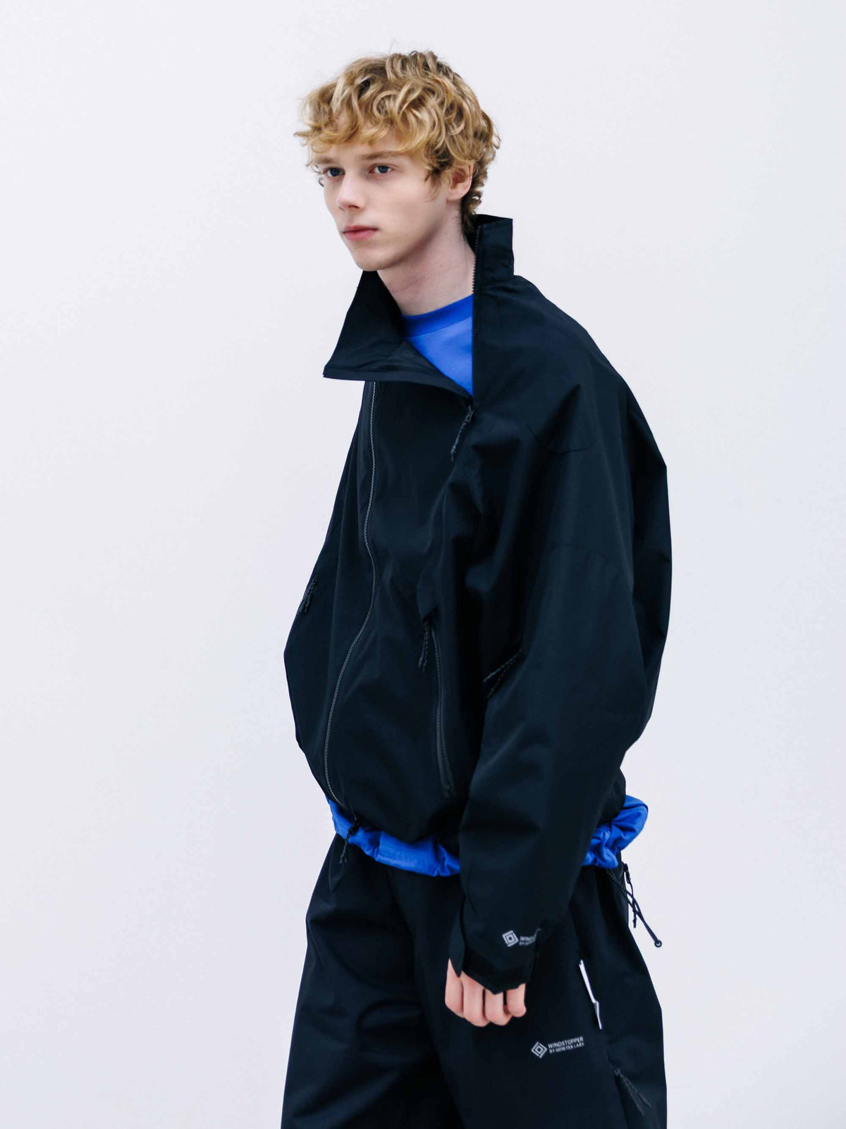 【9.26 SAT 20:00- IN STOCK】+phenix WINDSTOPPER® by GORE-TEX LABS CITY SIDEWINDER JACKET (BLACK)