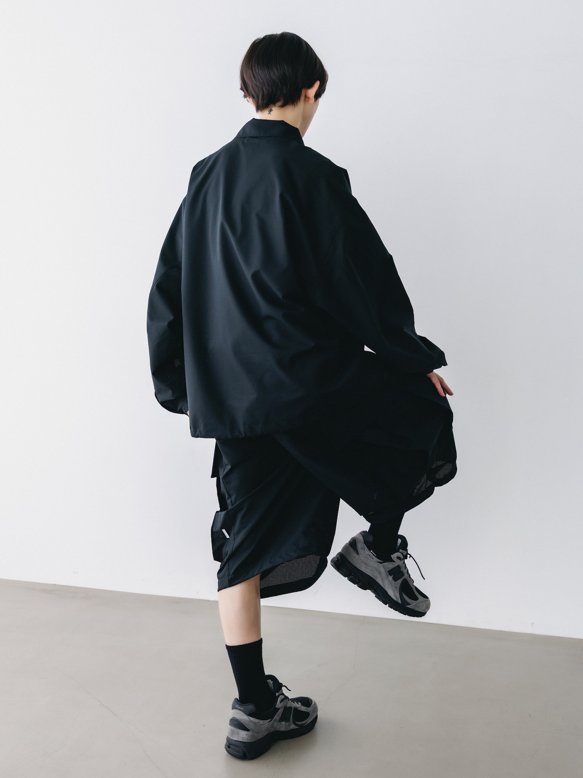 【4.11 SAT 20:00- IN STOCK】COOLDOTS® CITY MEGA POCKET BALLOON CARGO HALF PANTS (BLACK)