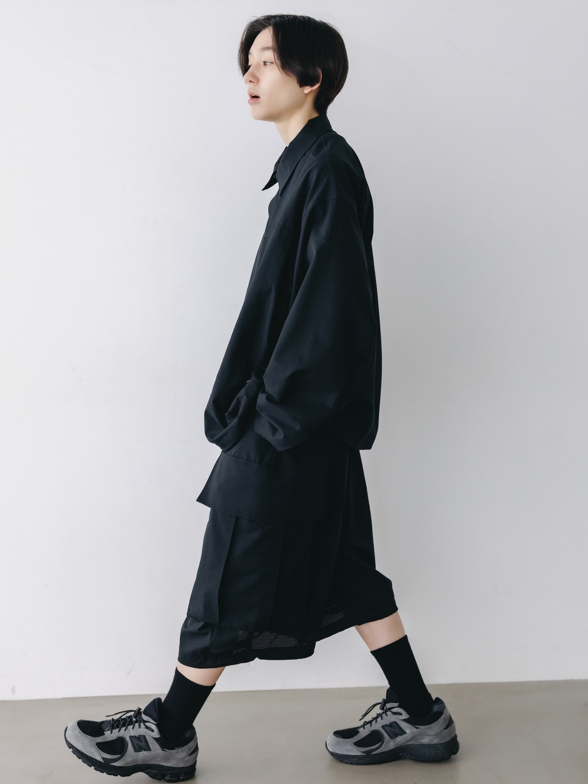 【4.11 SAT 20:00- IN STOCK】COOLDOTS® CITY MEGA POCKET BALLOON CARGO HALF PANTS (BLACK)