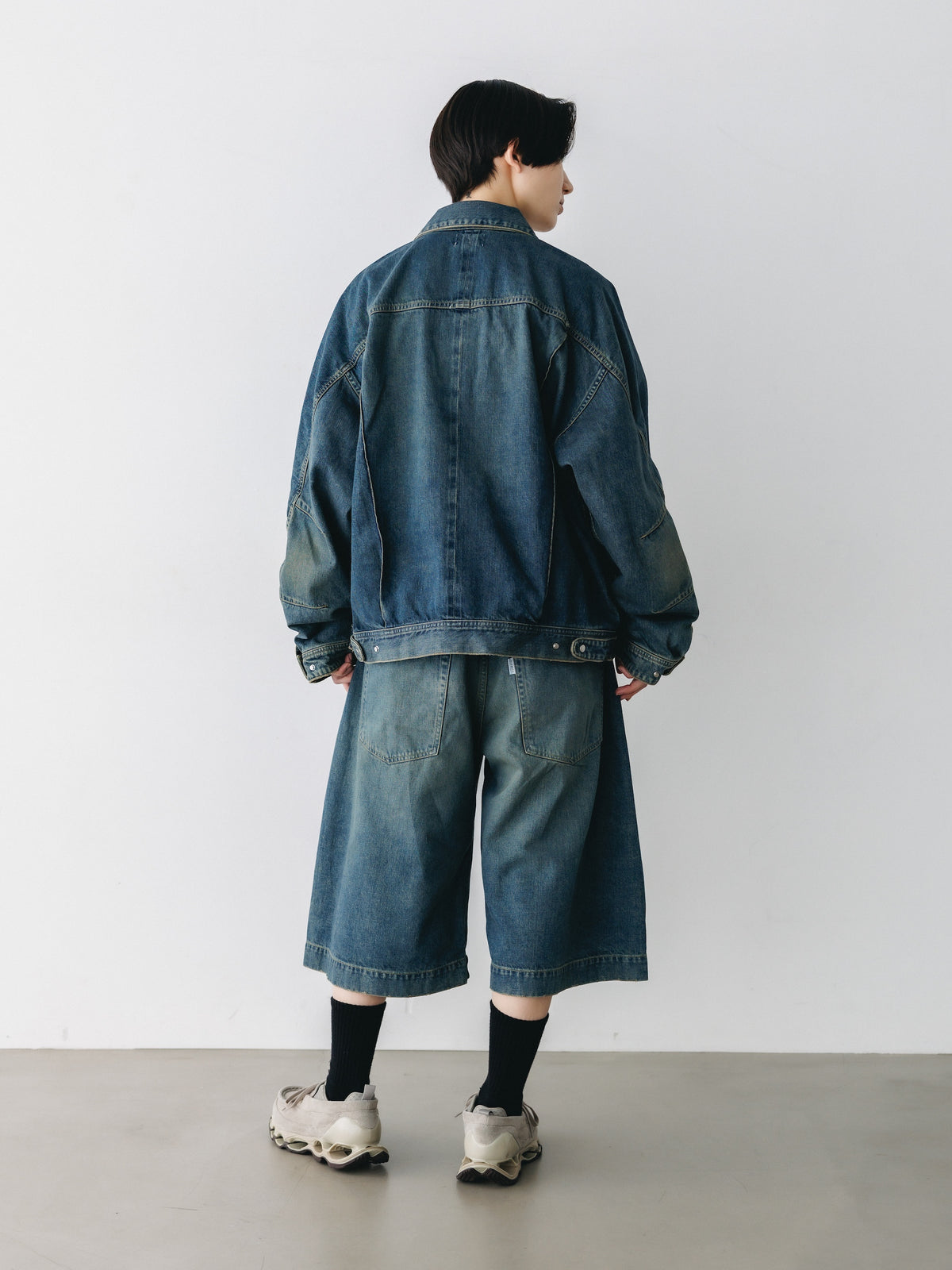 【10.10 SAT 20:00- IN STOCK】 VINTAGE DYED SELVEDGE DENIM FUTURE TRUCKER JACKET (VINTAGE INDIGO)