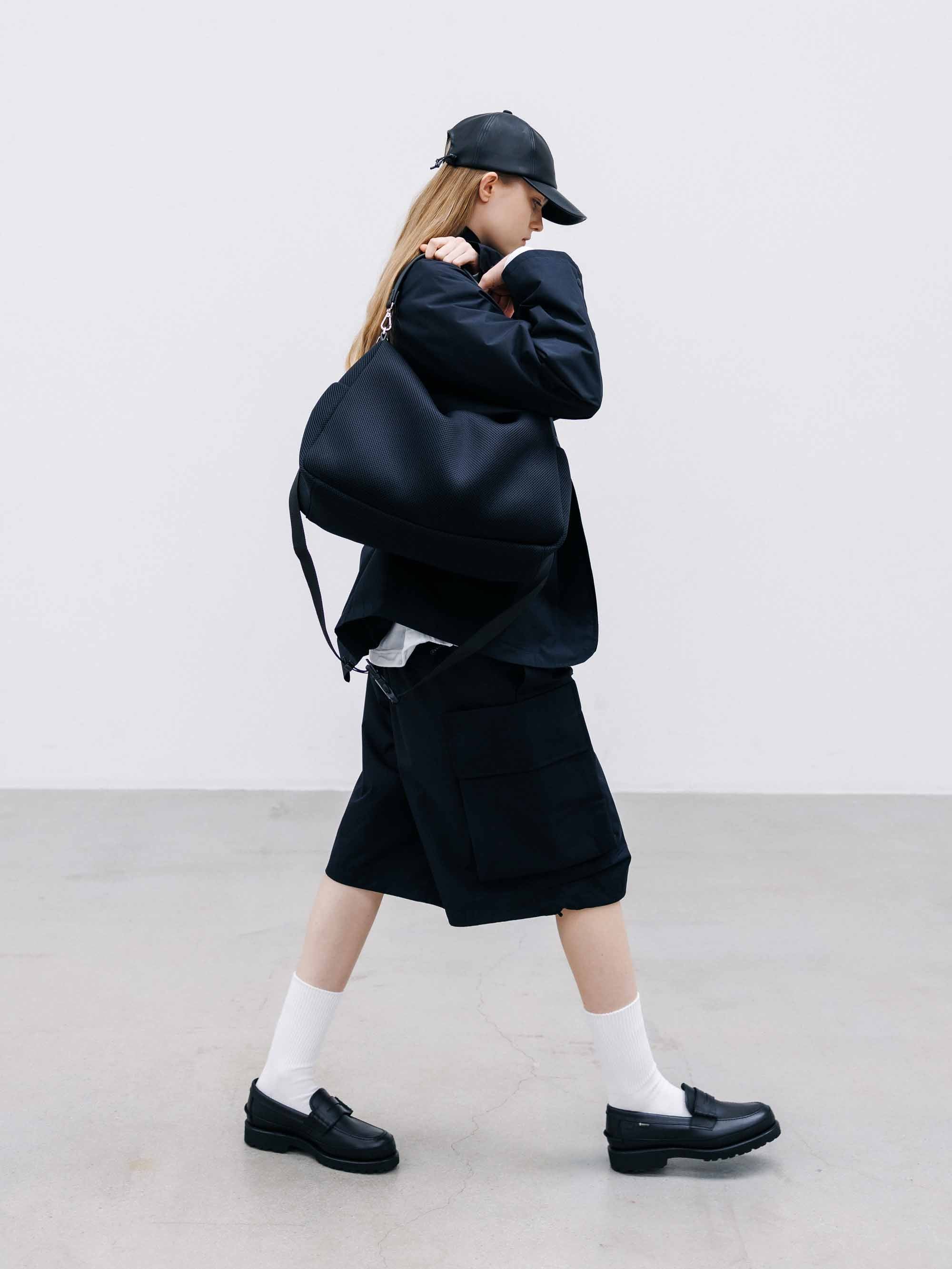 【9.12 SAT 20:00- IN STOCK】W-MESH DAYOFF BAG LARGE (BLACK)