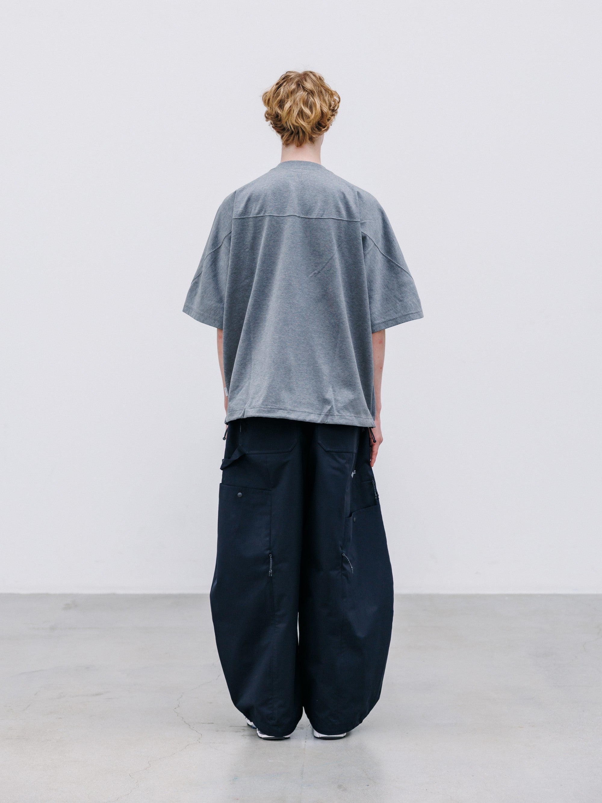 【8.29 SAT 20:00- IN STOCK】EMBROIDERED GAME S/S T-SHIRT WITH DRAWSTRINGS (HEATHER GRAY)