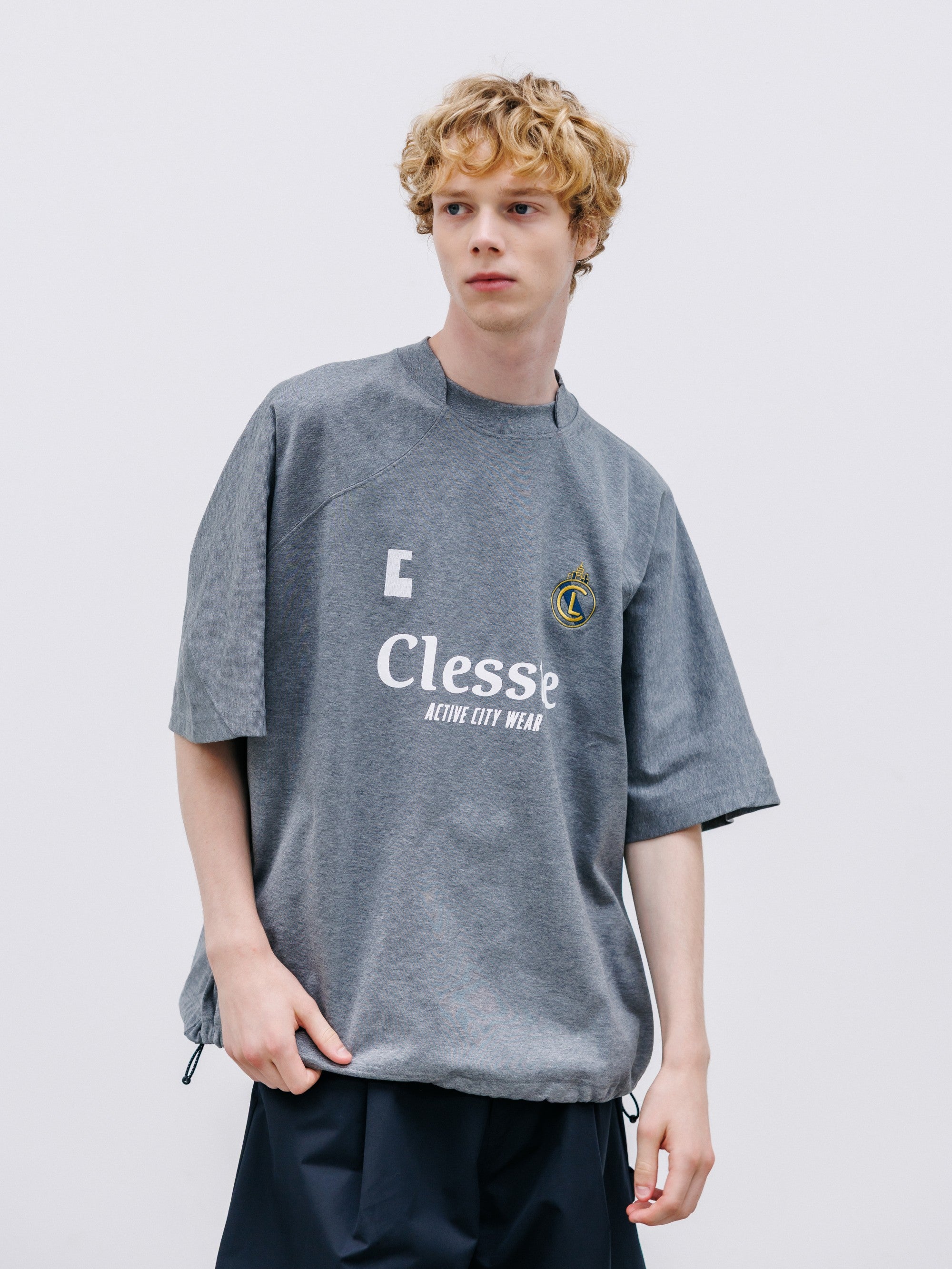 【8.29 SAT 20:00- IN STOCK】EMBROIDERED GAME S/S T-SHIRT WITH DRAWSTRINGS (HEATHER GRAY)