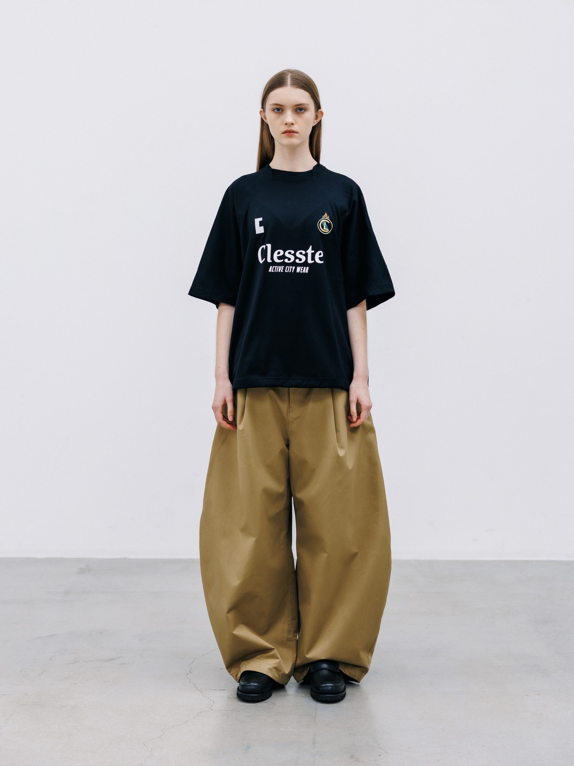 【8.29 SAT 20:00- IN STOCK】EMBROIDERED GAME S/S T-SHIRT WITH DRAWSTRINGS (BLACK)