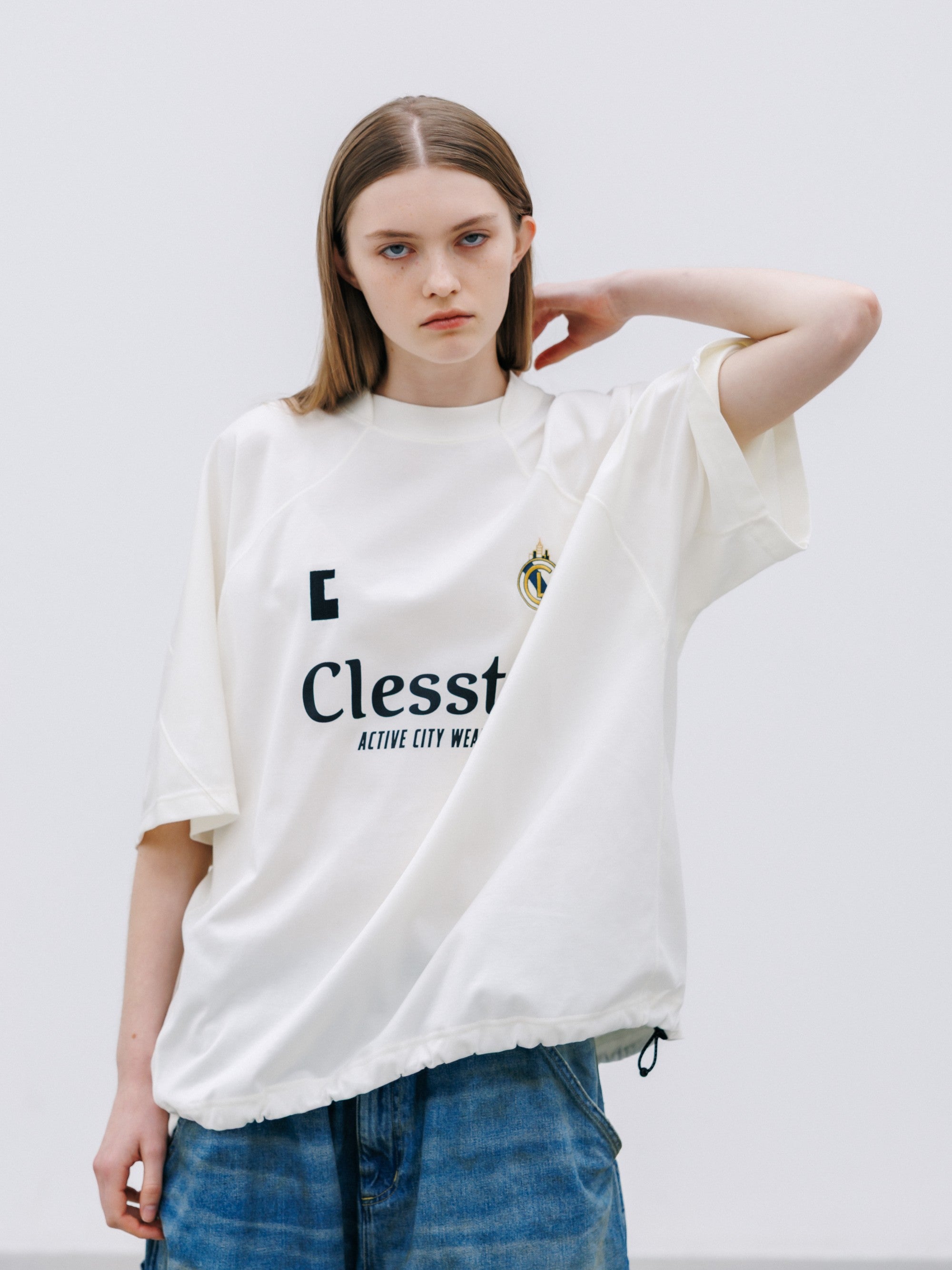 【8.29 SAT 20:00- IN STOCK】EMBROIDERED GAME S/S T-SHIRT WITH DRAWSTRINGS (WHITE)