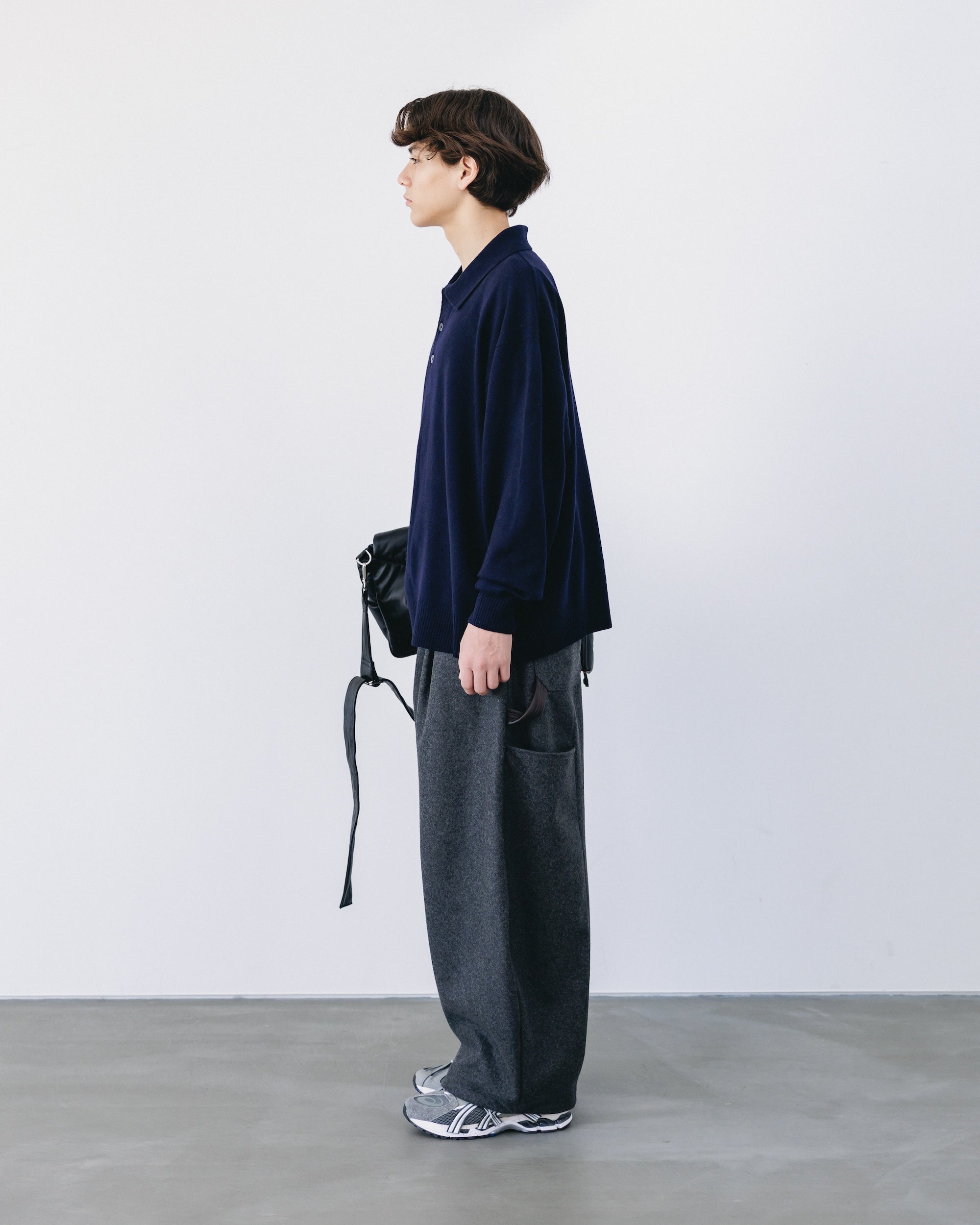 【12.27 SAT 20:00- IN STOCK】CASHMERE KNIT POLO SHIRT (NAVY)