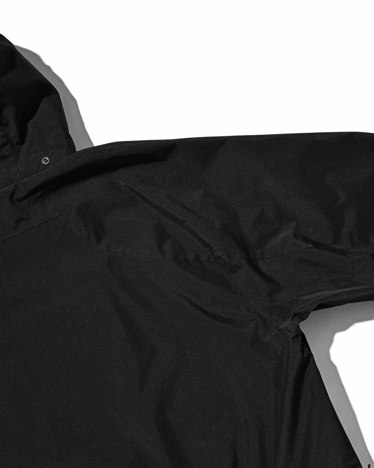 【9.26 SAT 20:00- IN STOCK】+phenix WINDSTOPPER® by GORE-TEX LABS CITY HYDRO SHED JACKET (BLACK)