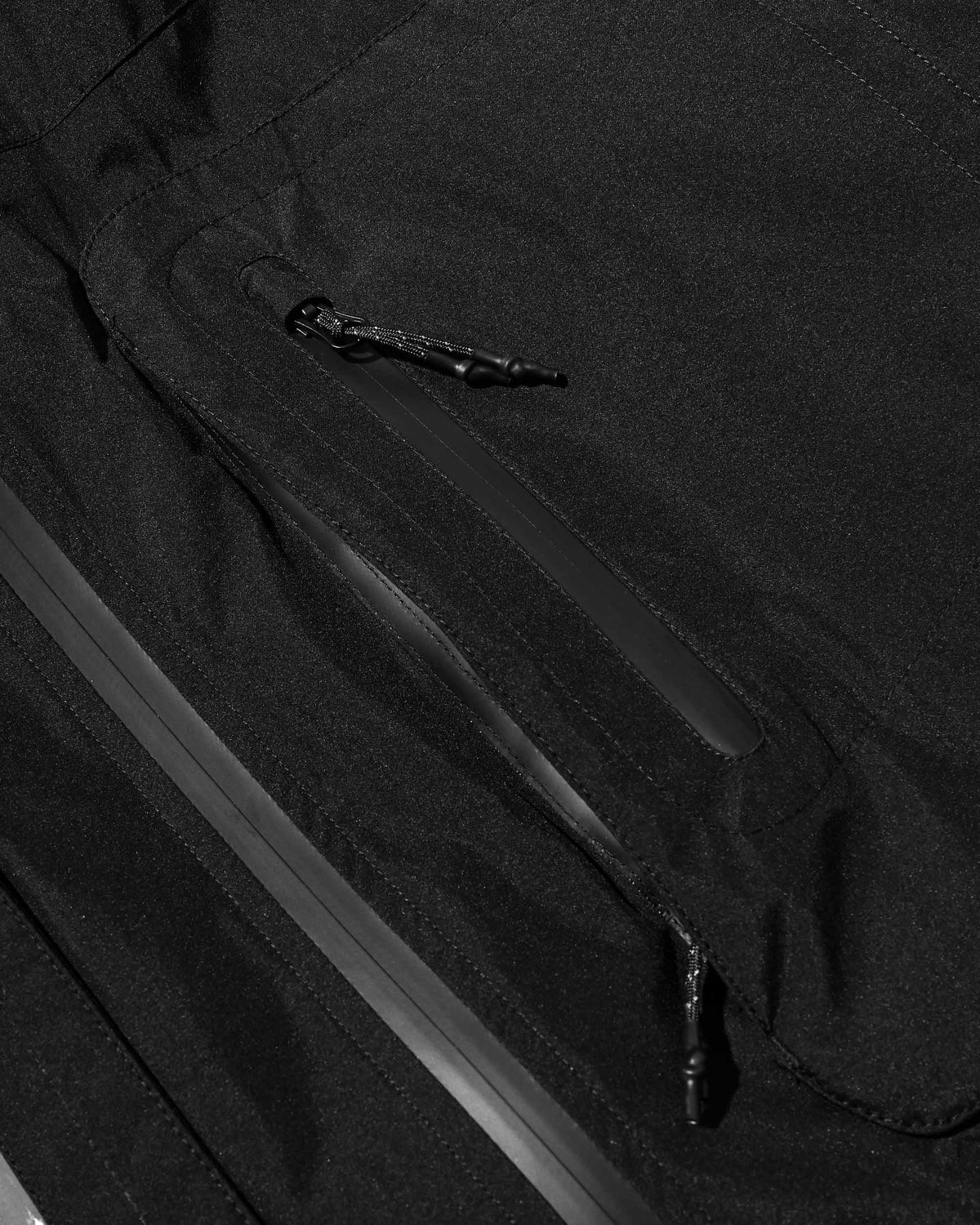 【9.26 SAT 20:00- IN STOCK】+phenix WINDSTOPPER® by GORE-TEX LABS CITY HYDRO SHED JACKET (BLACK)