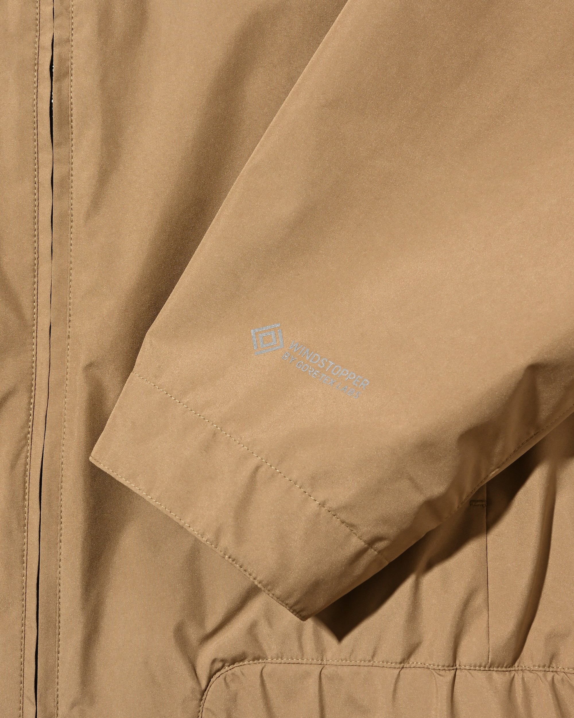 +PHENIX WINDSTOPPER® BY GORE-TEX LABS CITY CORE STAND JACKET (CAMEL BEIGE)