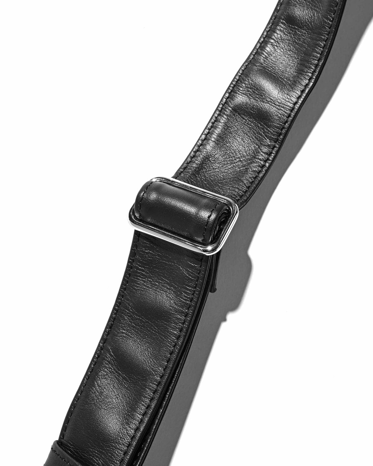 LEATHER DAYOFF BAG MINI (BLACK)