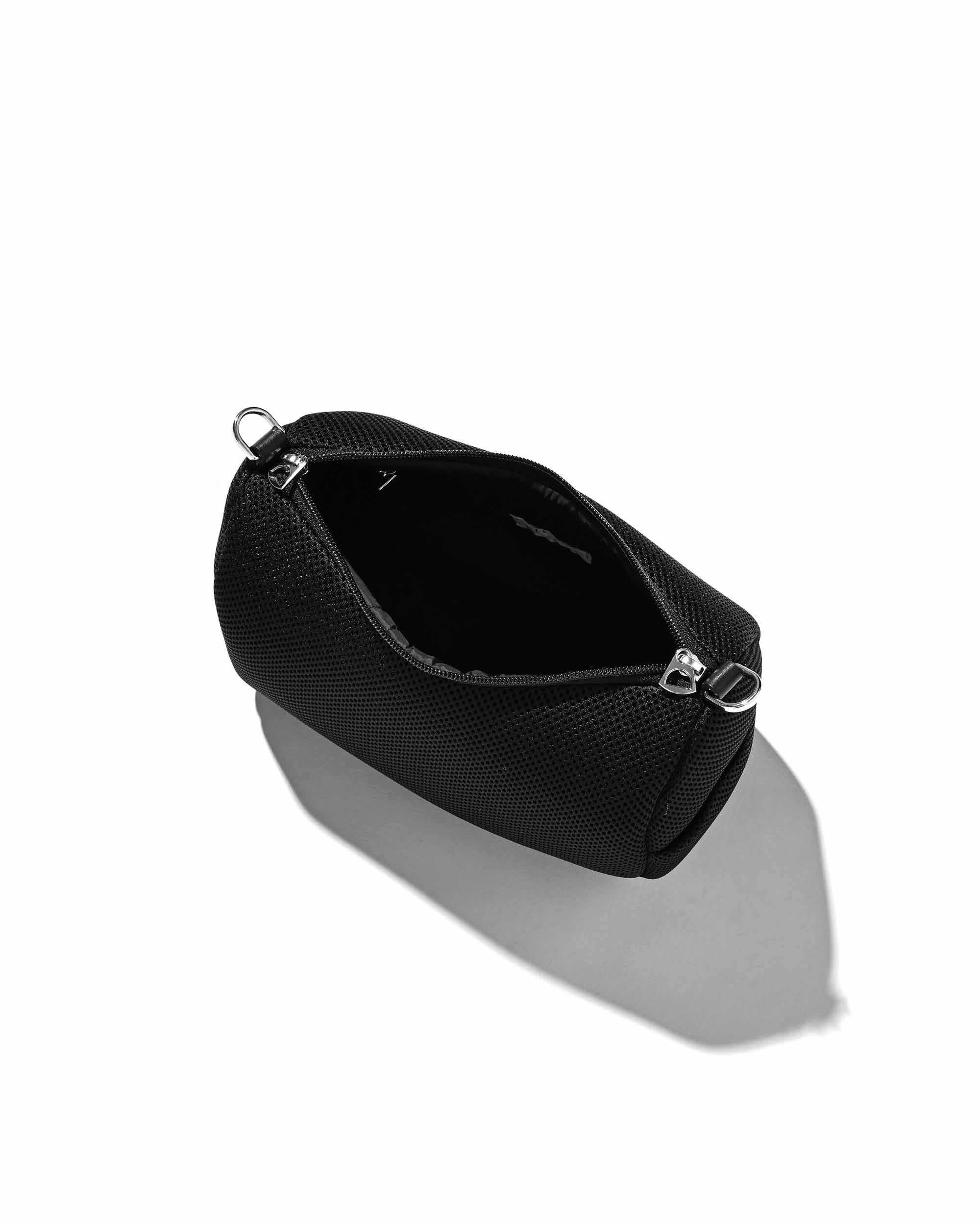 【9.12 SAT 20:00- IN STOCK】W-MESH DAYOFF BAG MINI (BLACK)