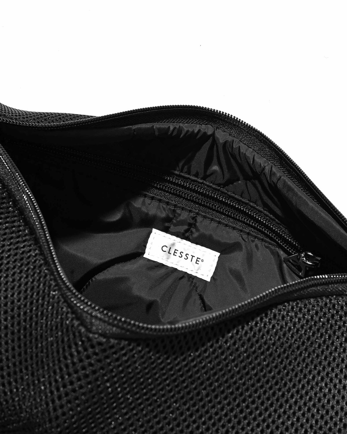 【9.12 SAT 20:00- IN STOCK】W-MESH DAYOFF BAG (BLACK)