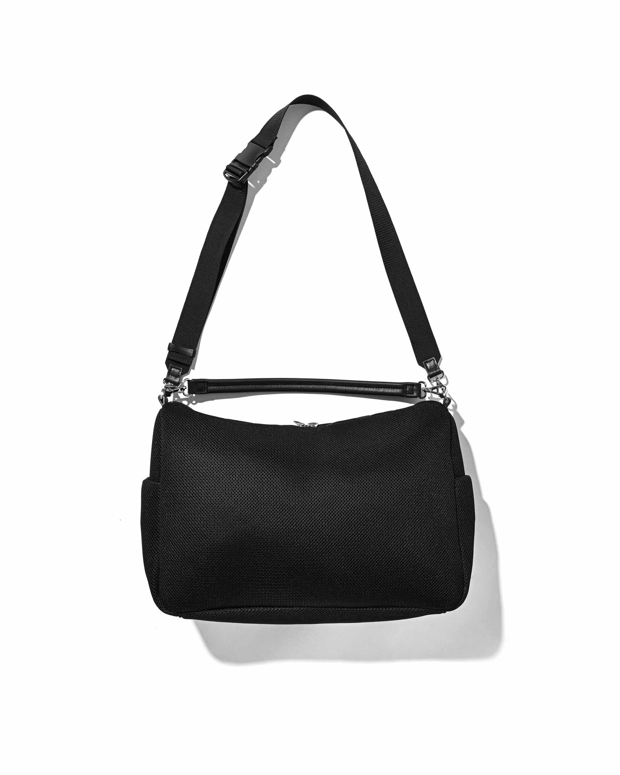 【9.12 SAT 20:00- IN STOCK】W-MESH DAYOFF BAG LARGE (BLACK)