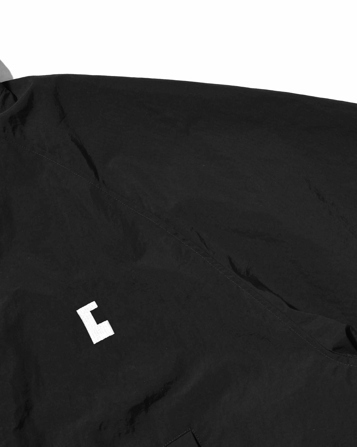 【10.4 SUN 20:00- IN STOCK】【LIMITED】 “YES G♡♡D MARKET" ACTIVE CITY UNIFORM UTILITY JACKET (BLACK)