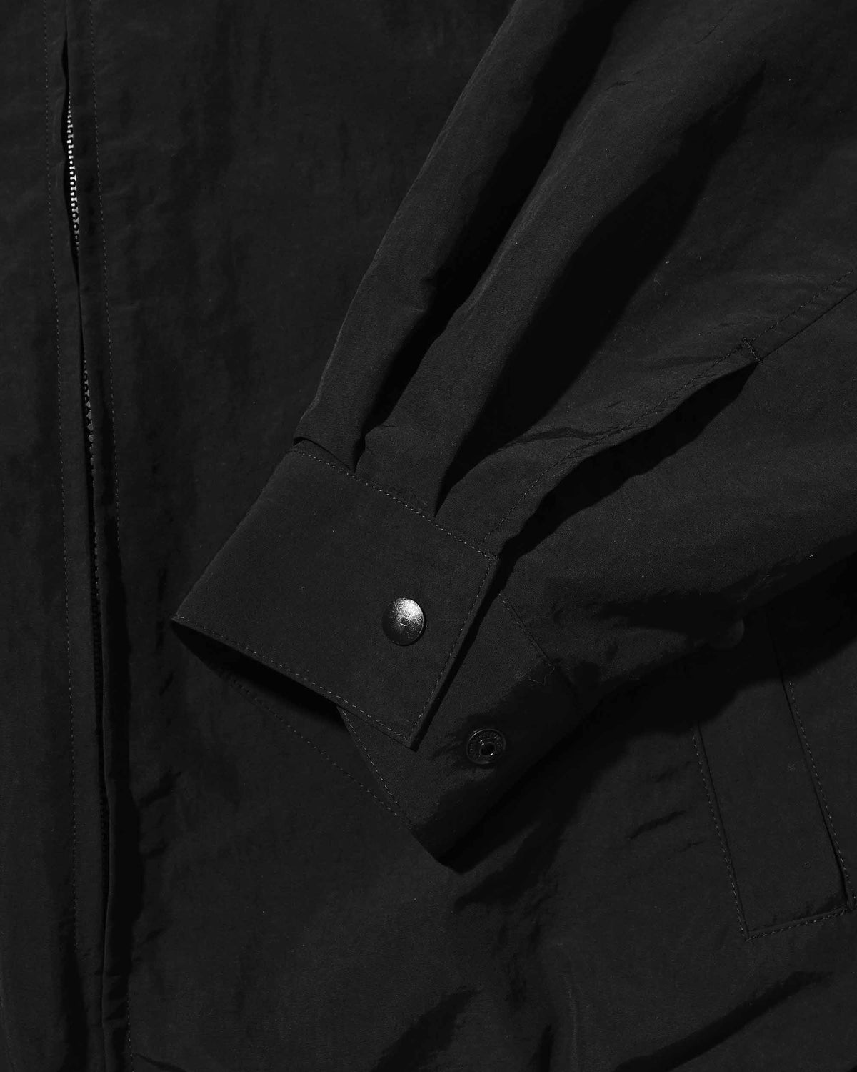 【10.4 SUN 20:00- IN STOCK】【LIMITED】 “YES G♡♡D MARKET" ACTIVE CITY UNIFORM UTILITY JACKET (BLACK)