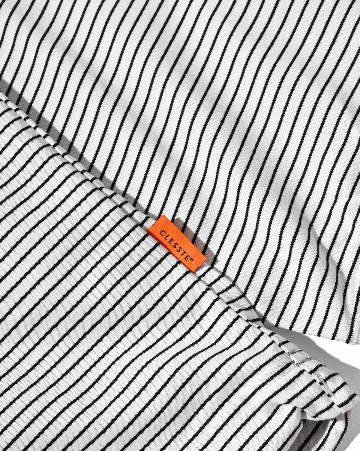 【10.4 SUN 20:00- IN STOCK】【LIMITED】 “C×YES GOOD MARKET" STRIPED HENLEY NECK L/S T-SHIRT WITH DRAWSTRINGS (WHITE)