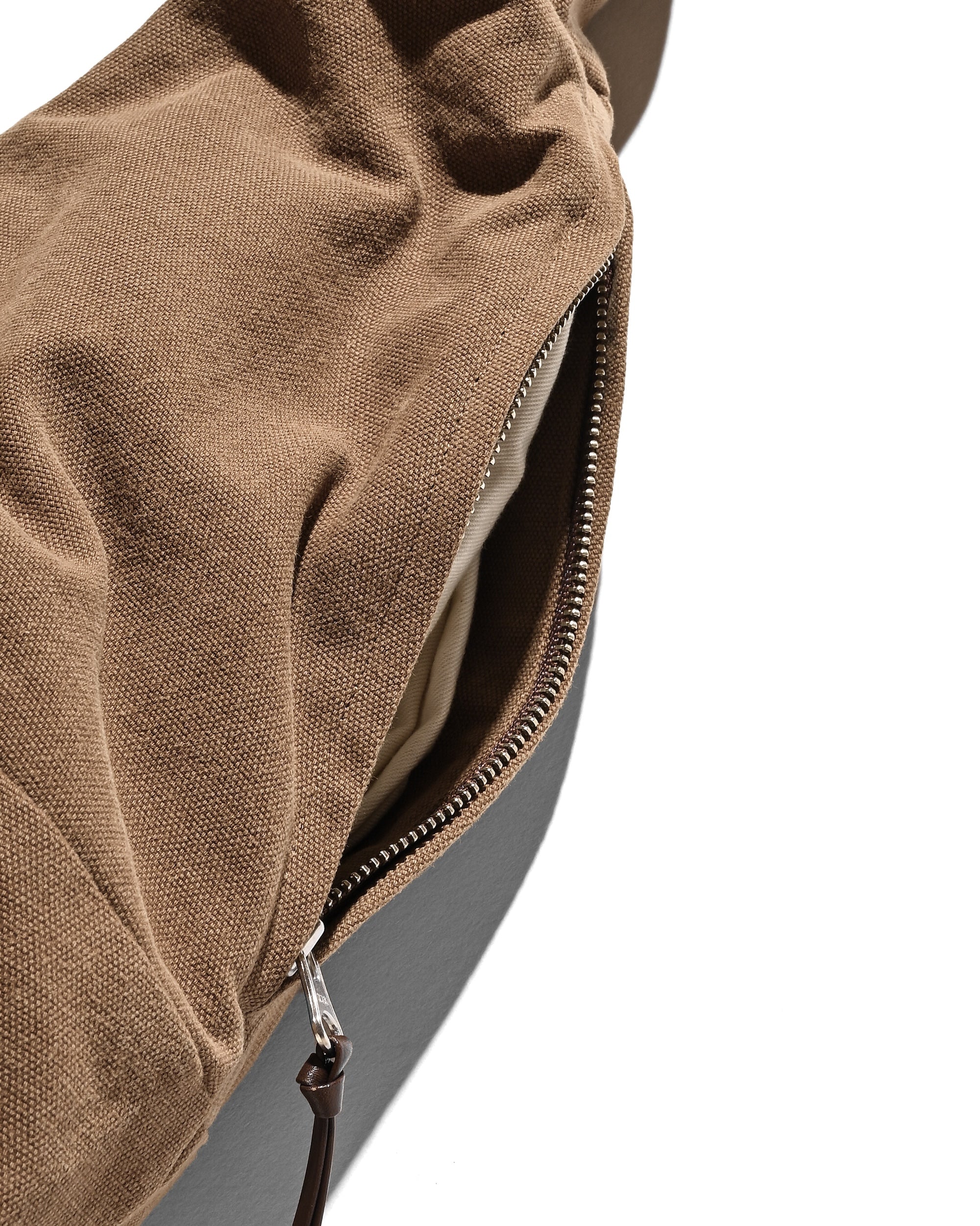 VINTAGE DYED SYSTEM BAG (M) (BROWN)