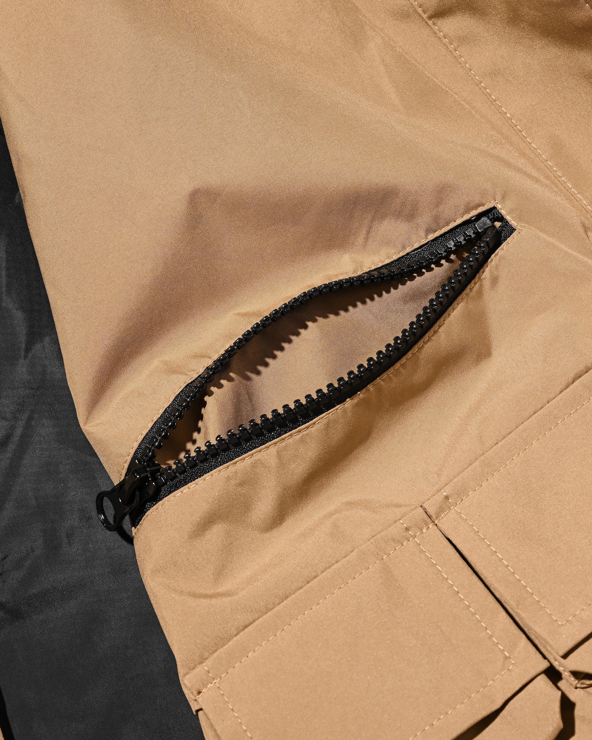 +phenix WINDSTOPPER® BY GORE-TEX LABS CITY STORAGE COVERALL JACKET (CAMEL BEIGE)