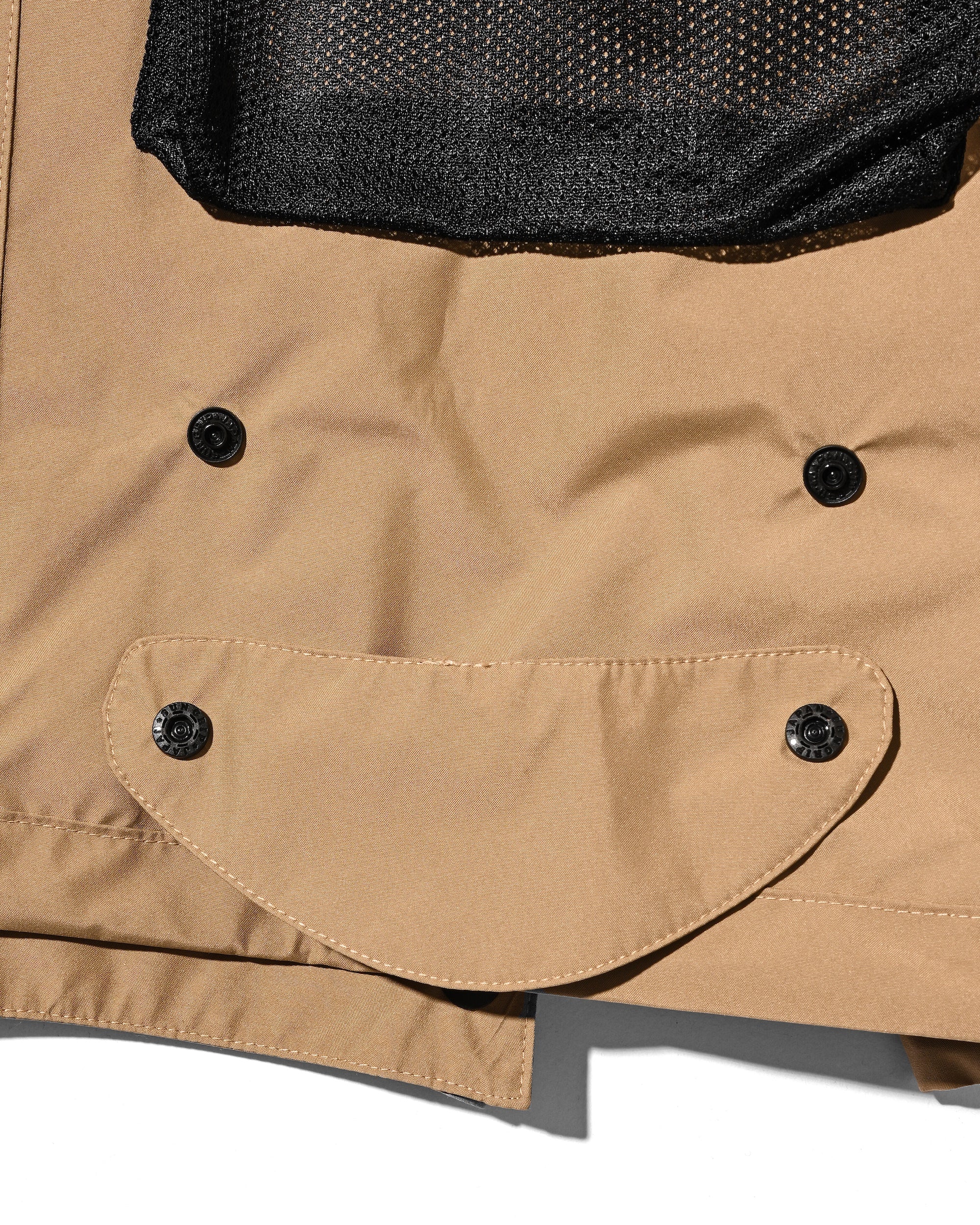 +phenix WINDSTOPPER® BY GORE-TEX LABS CITY STORAGE COVERALL JACKET (CAMEL BEIGE)