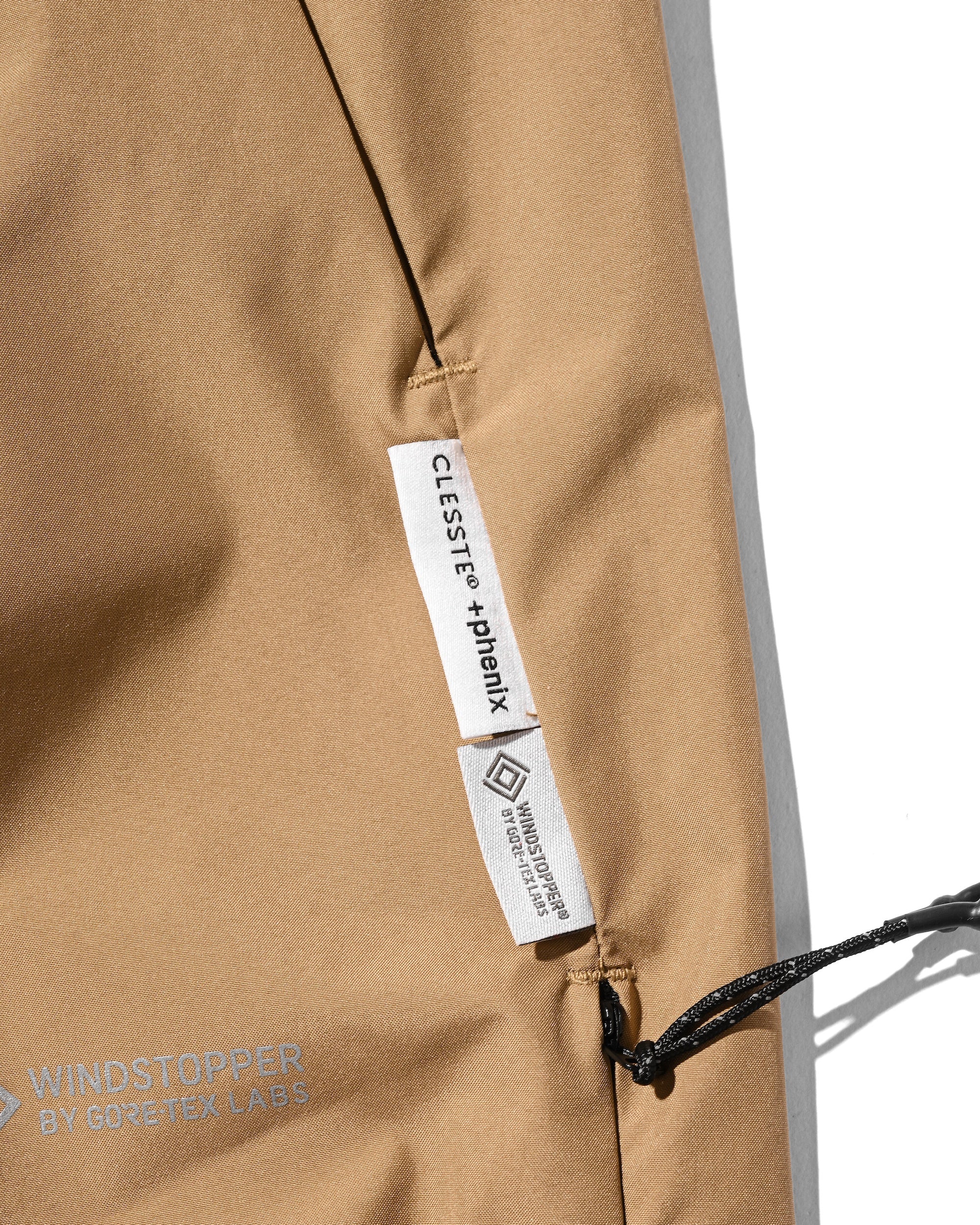 【6.20 SAT 20:00- IN STOCK】 +phenix WINDSTOPPER® by GORE-TEX LABS CITY BARREL LEG PANTS (CAMEL BEIGE)