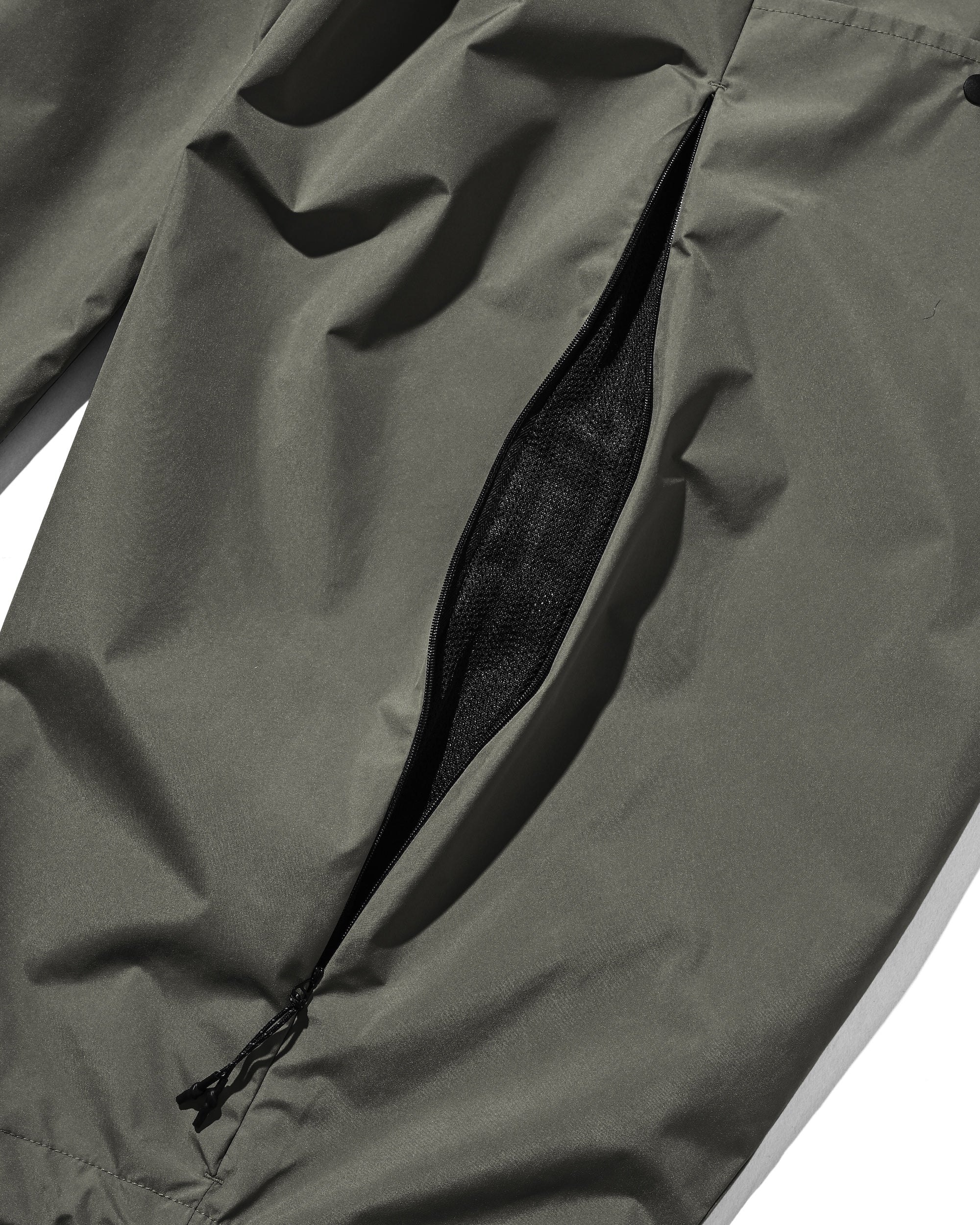 +phenix WINDSTOPPER® by GORE-TEX LABS CITY MASSIVE UTILITY PANTS (ASPHALT GRAY)