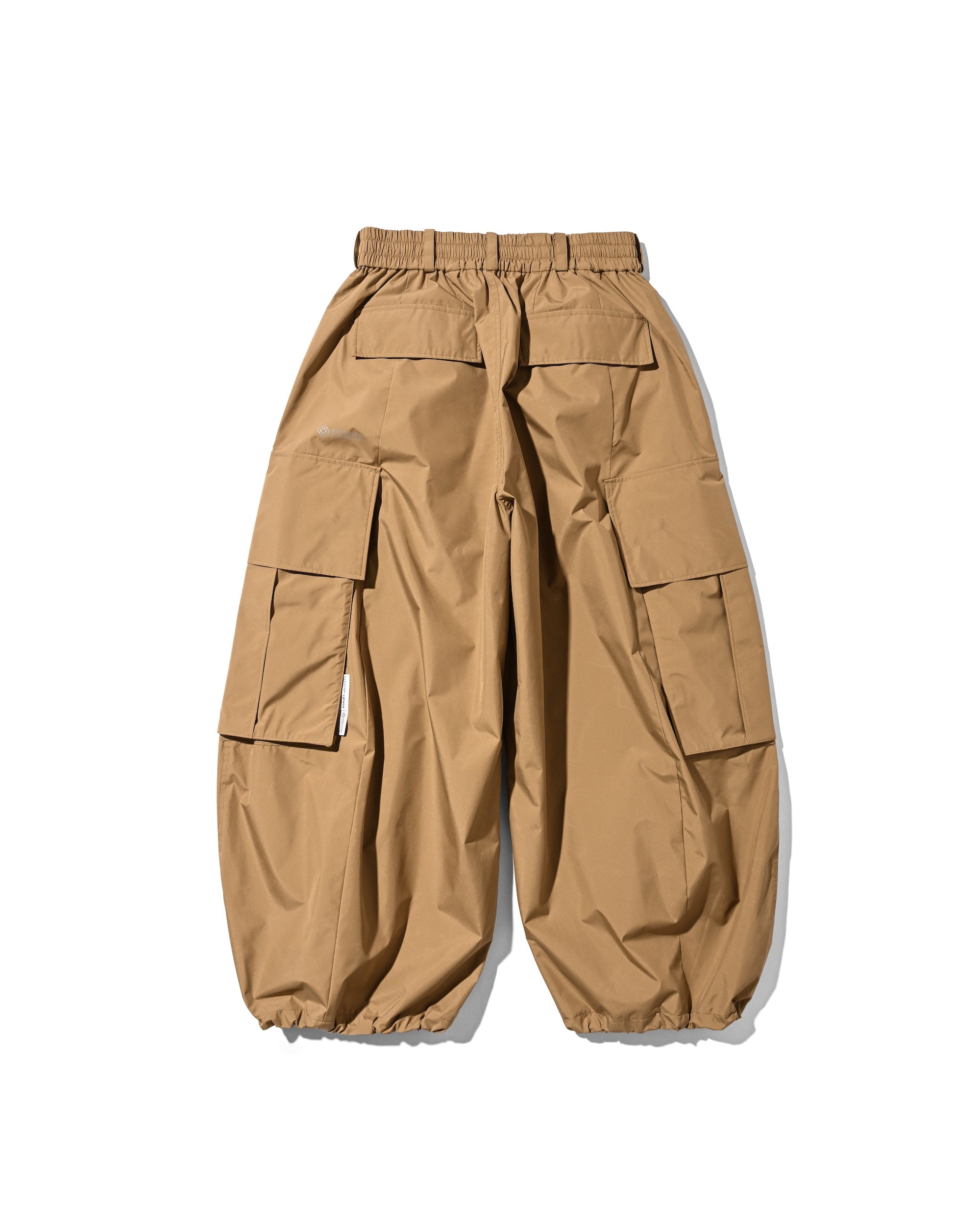 【4.8 WED 20:00- IN STOCK】+phenix WINDSTOPPER® by GORE-TEX LABS CITY MEGA POCKET BALLOON CARGO PANTS (CAMEL BEIGE)