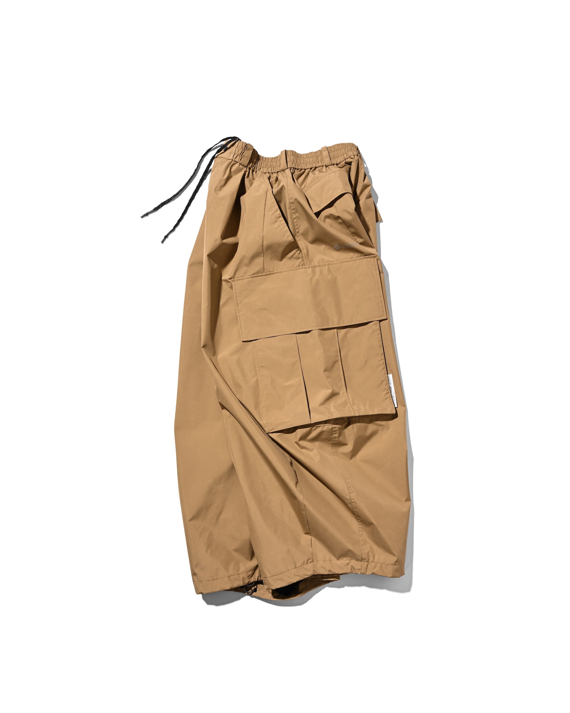 +phenix WINDSTOPPER® by GORE-TEX LABS CITY MEGA POCKET BALLOON CARGO PANTS (CAMEL BEIGE)