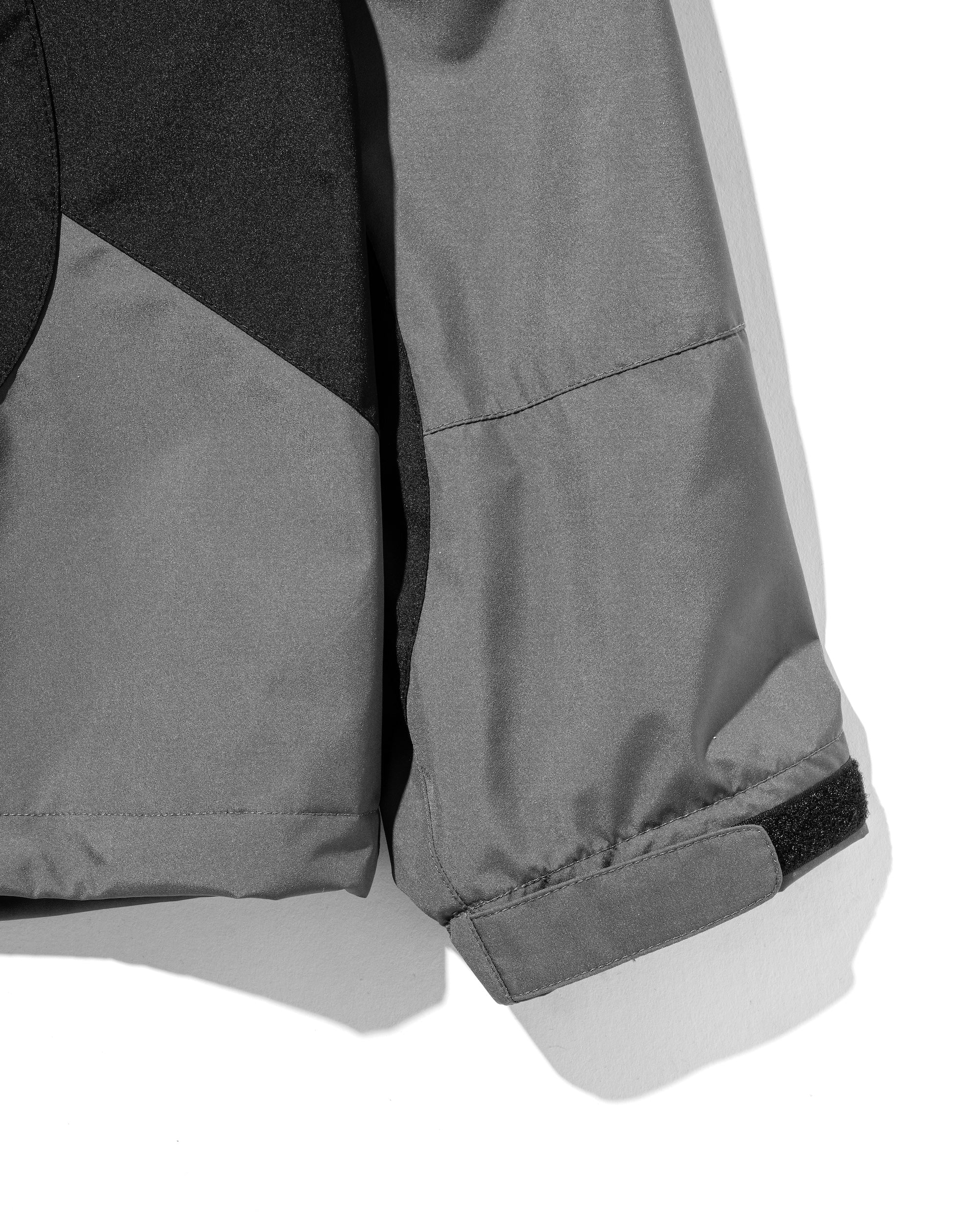 【9.17 WED 20:00- IN STOCK】+phenix WINDSTOPPER® by GORE-TEX LABS CITY MILITARY JACKET (GRAPHAITE GRAY× BLACK)